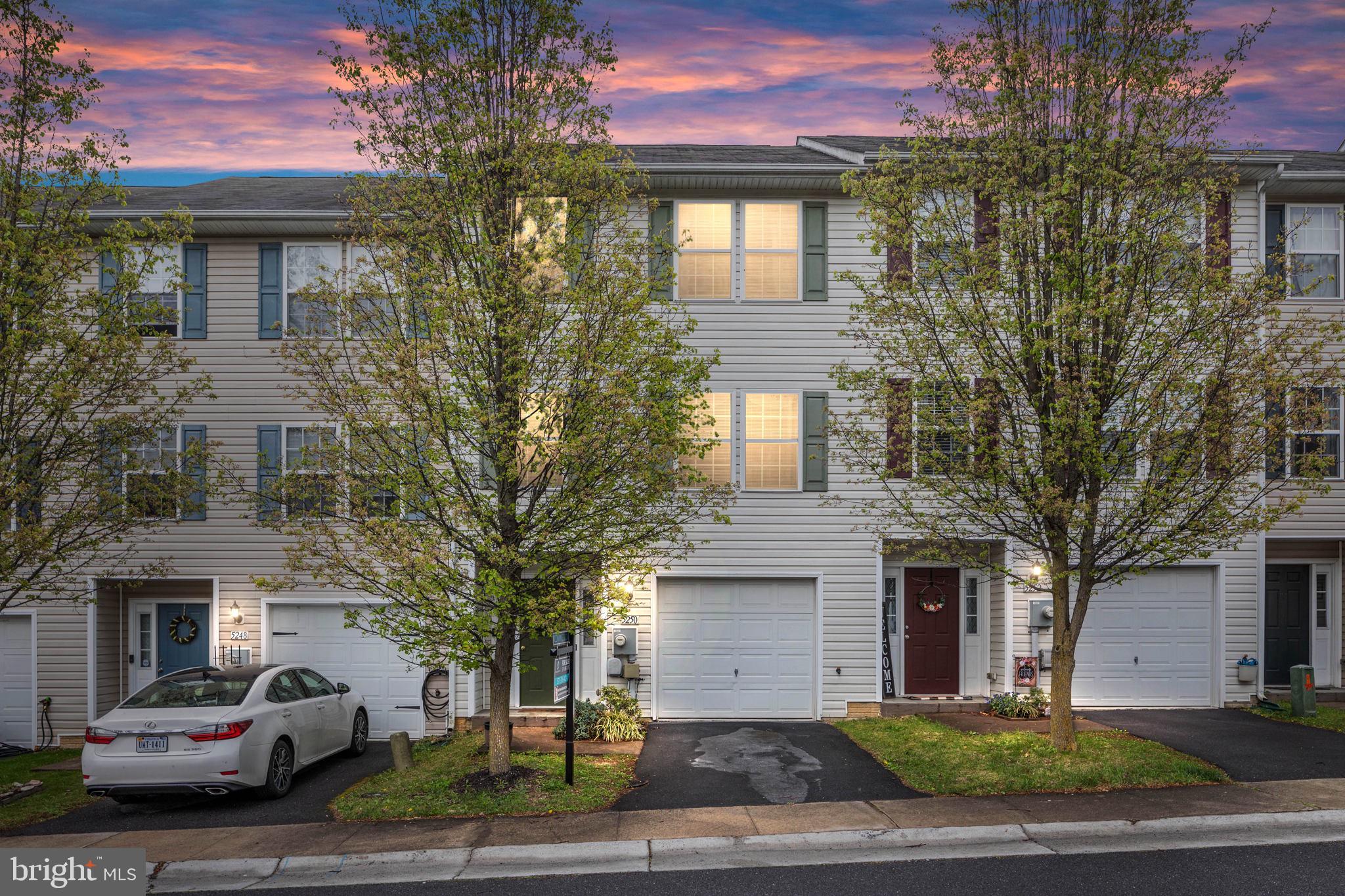 MULBERRY TERRACE - Residential