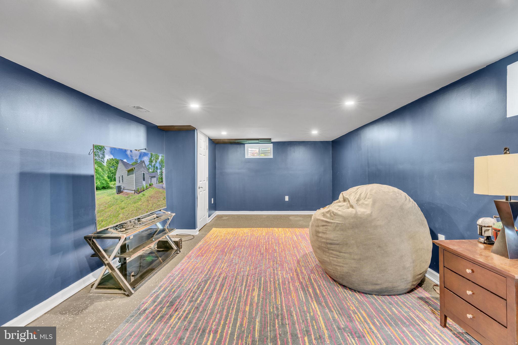 CHARLES COUNTY - Residential Lease