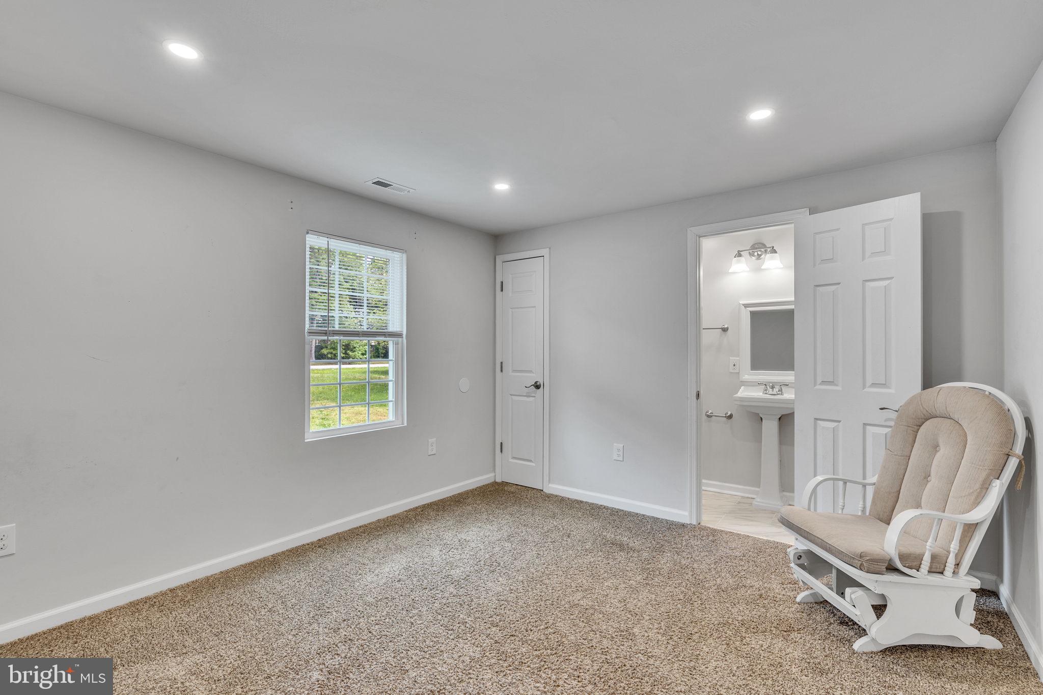 CHARLES COUNTY - Residential Lease