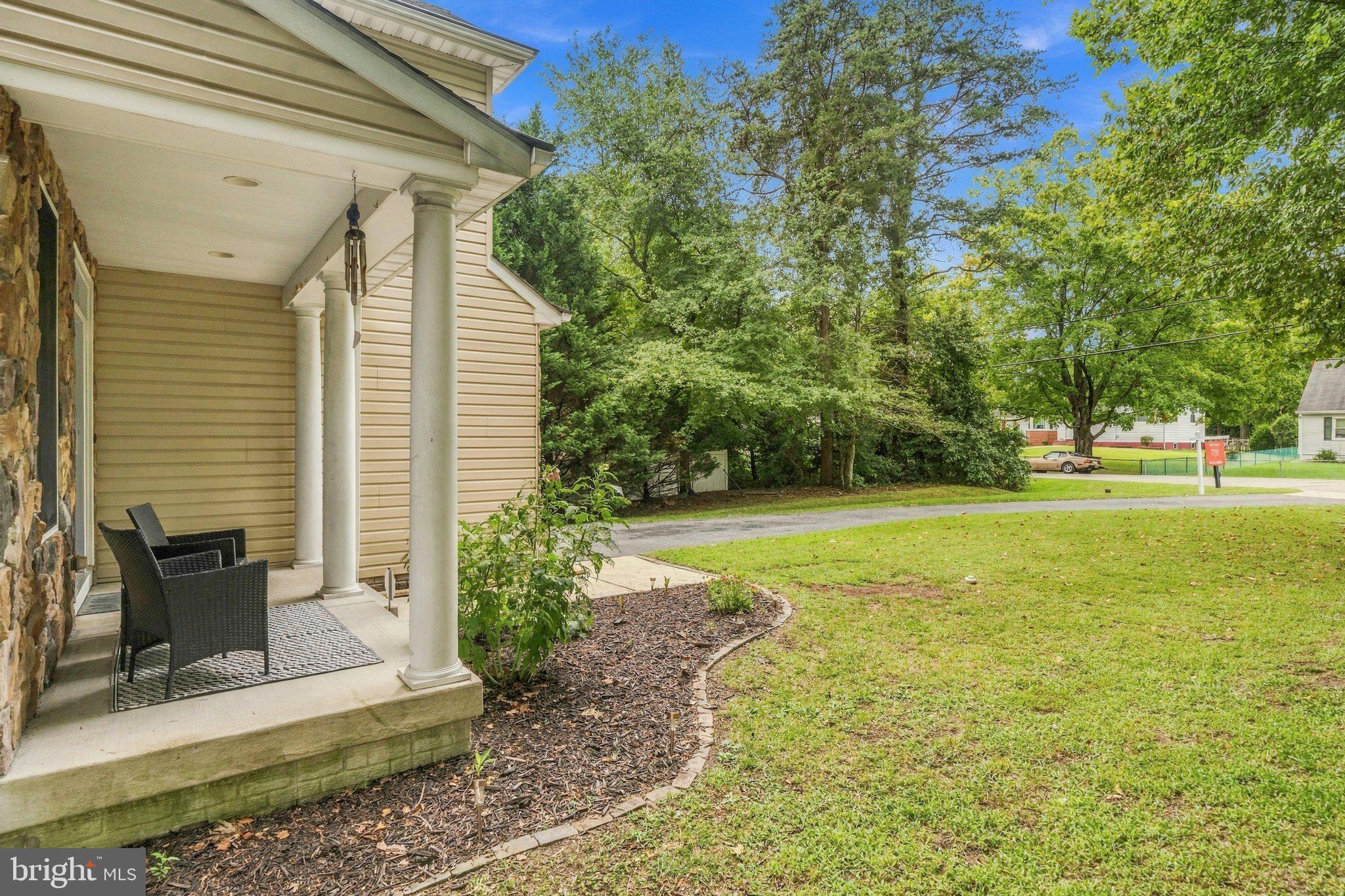 1210 PEKIN ROAD