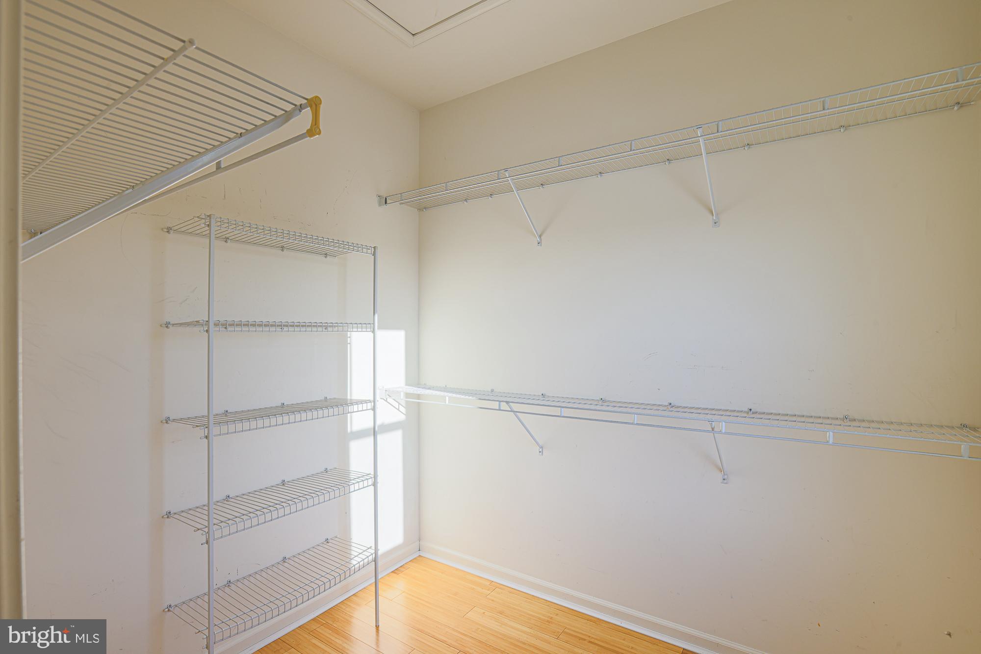 RED RUN VILLA - Residential