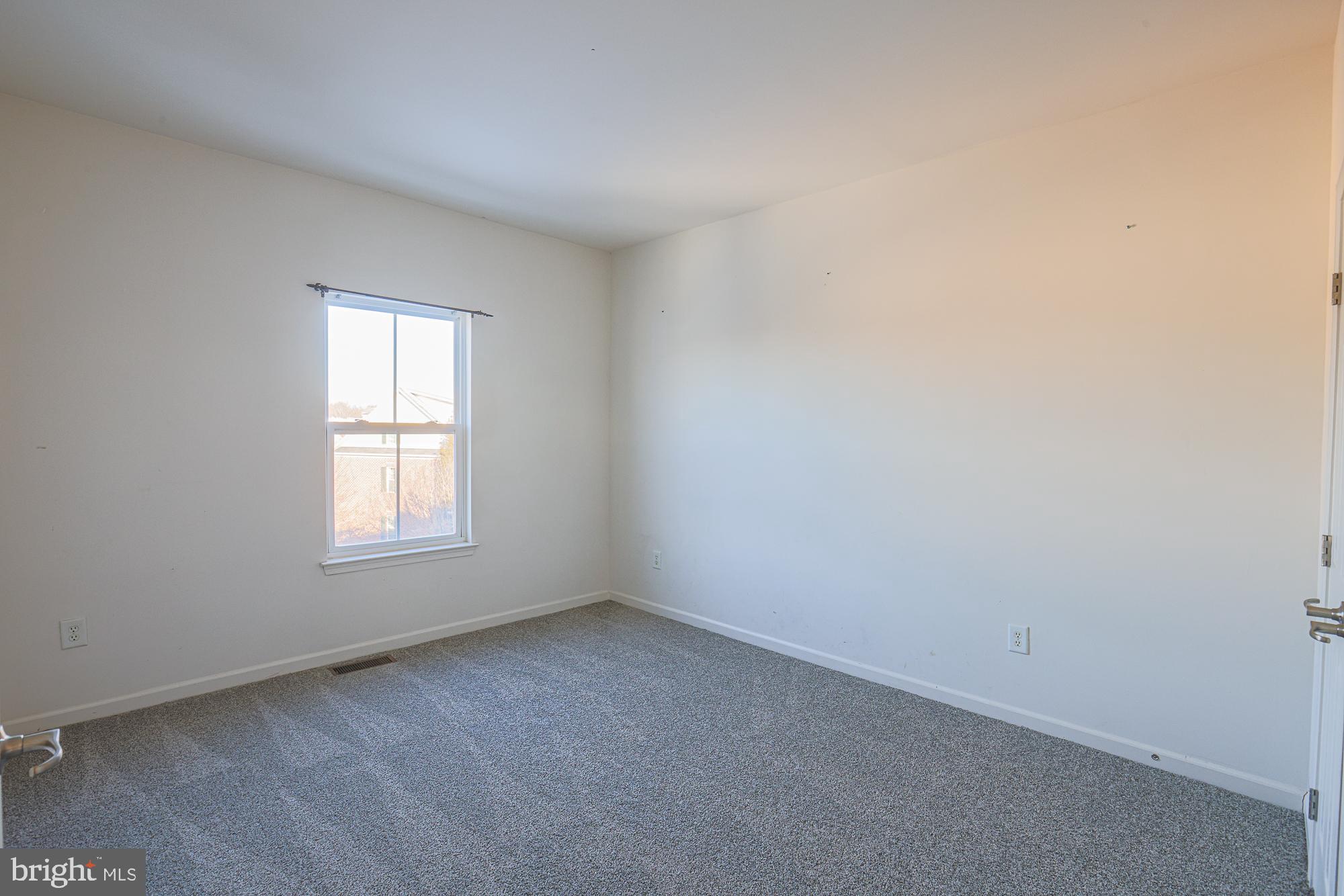 RED RUN VILLA - Residential