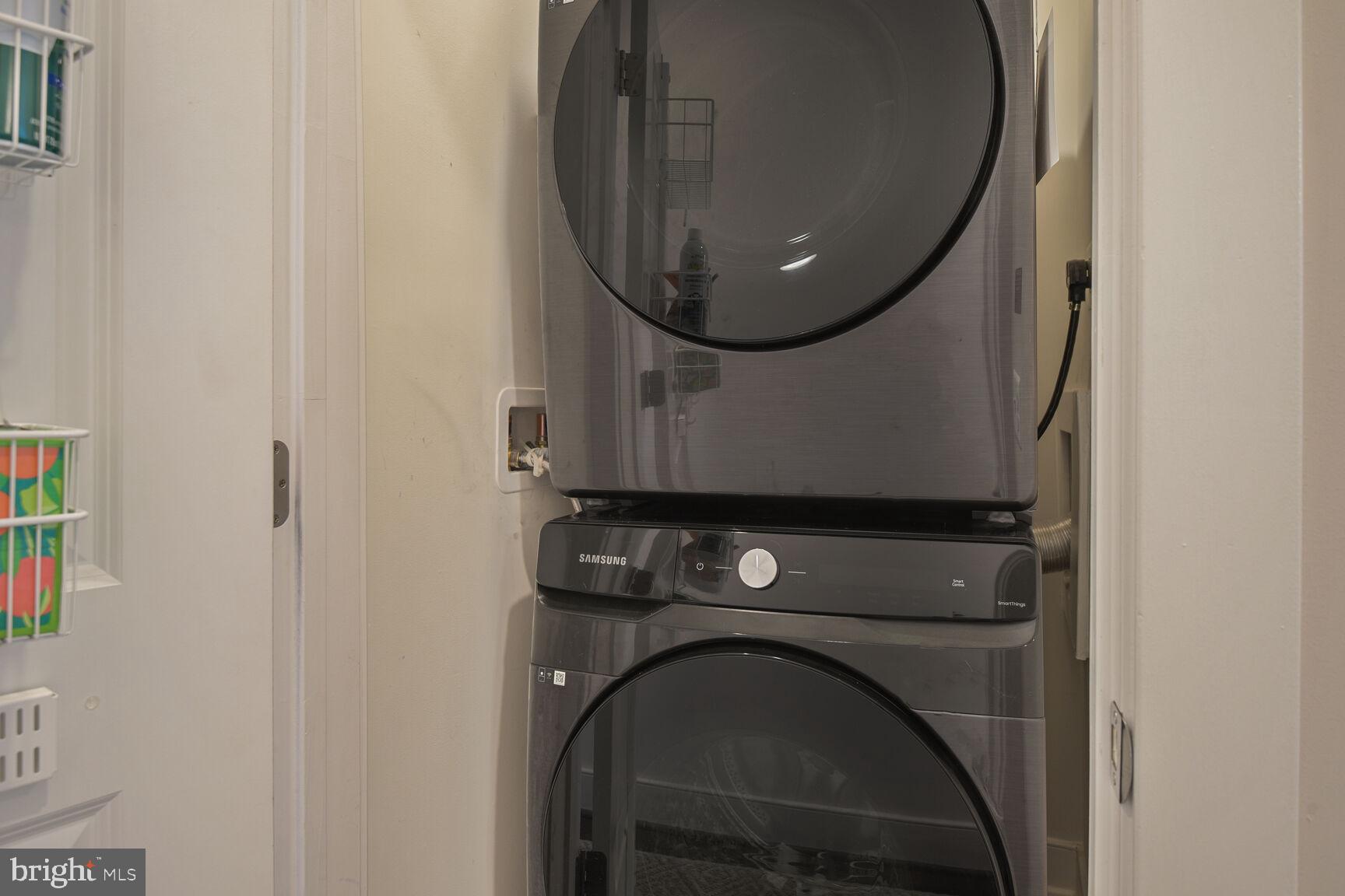 CROWN - Residential Lease