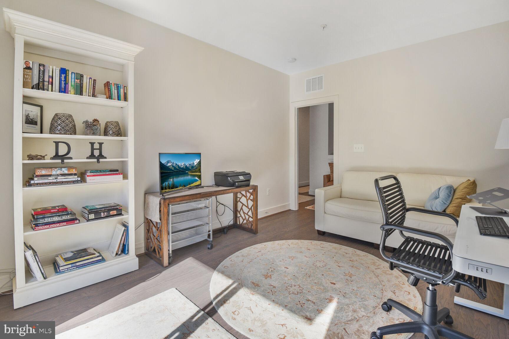 CROWN - Residential Lease