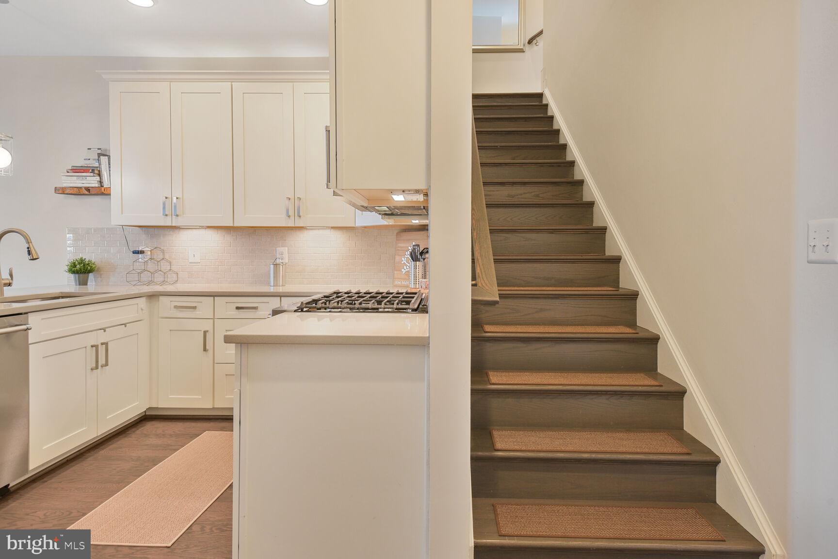 CROWN - Residential Lease