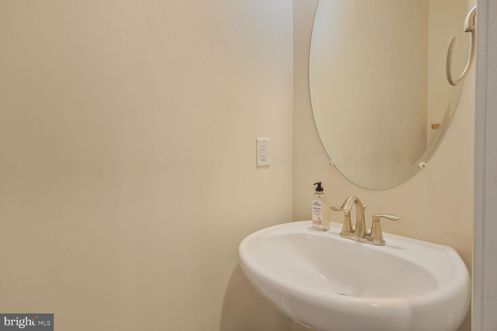 CROWN - Residential Lease