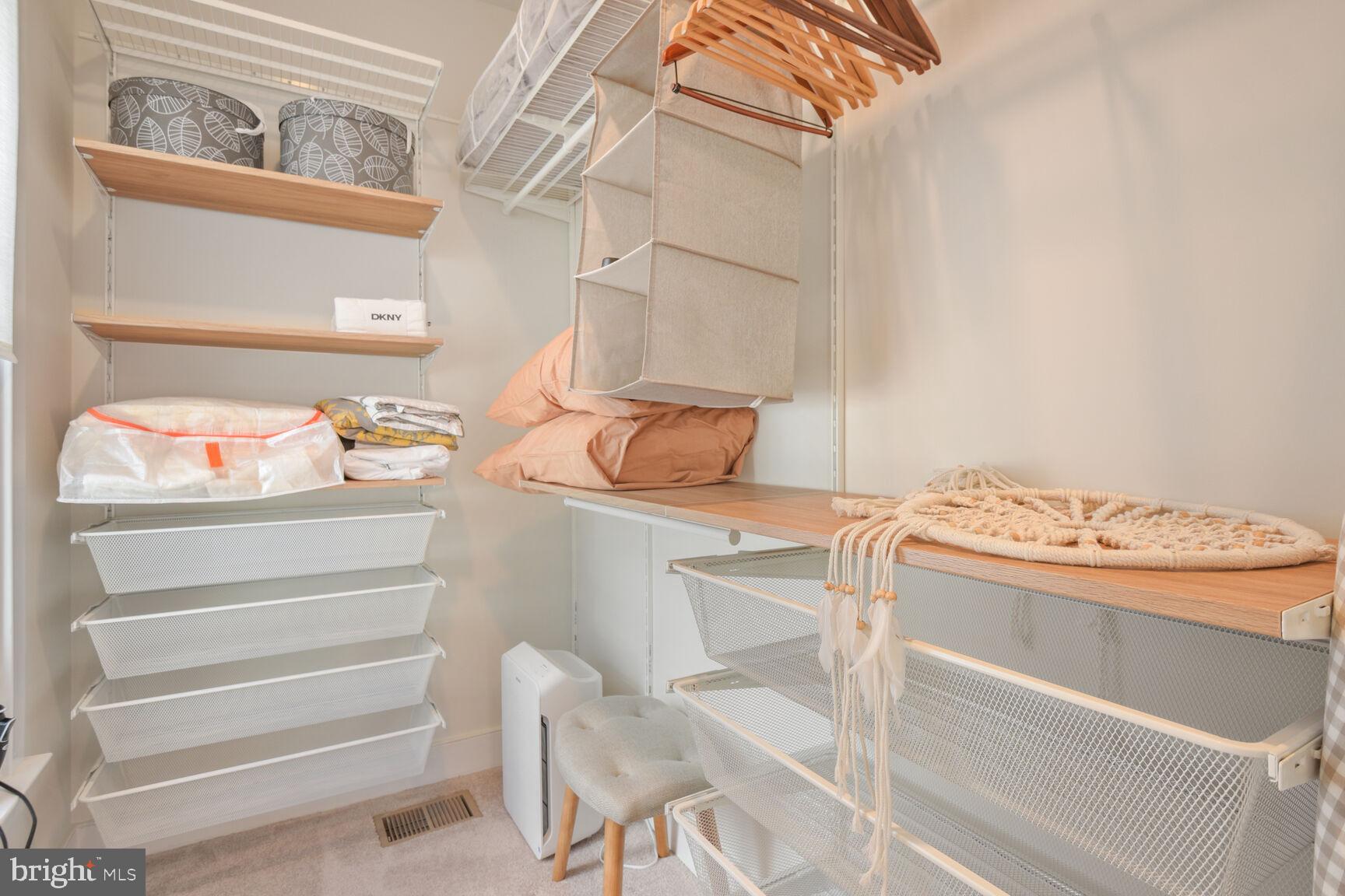 CROWN - Residential Lease