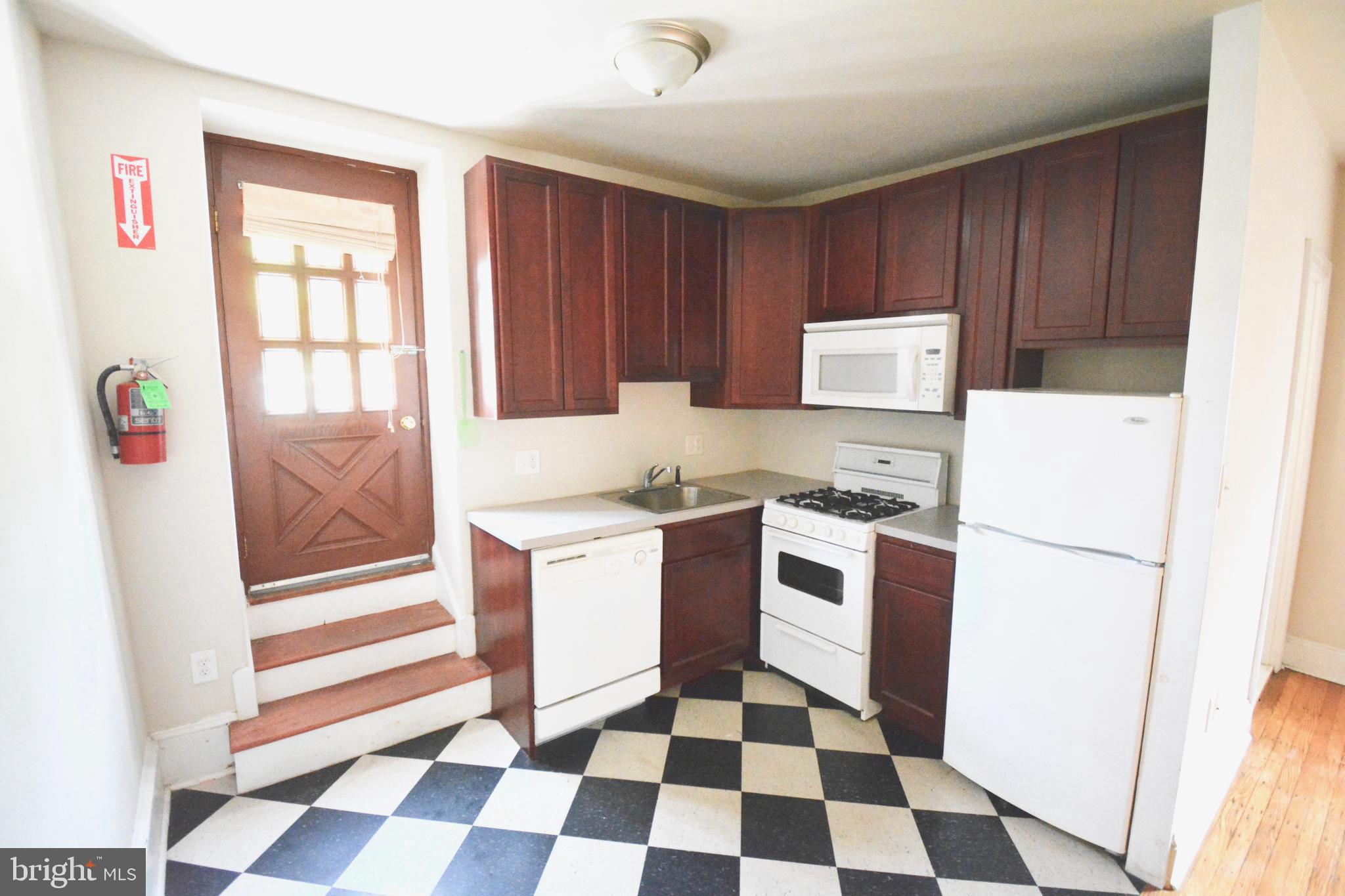 247 W HANSBERRY STREET 3RD FLOOR