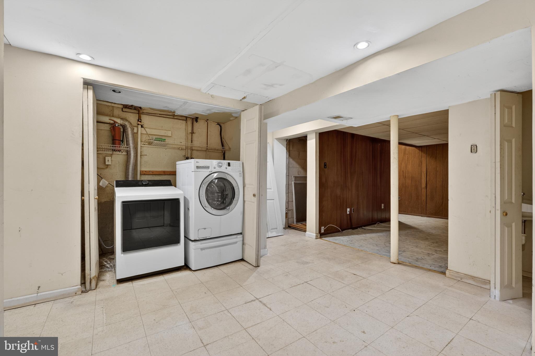 PELHAM WOOD - Residential