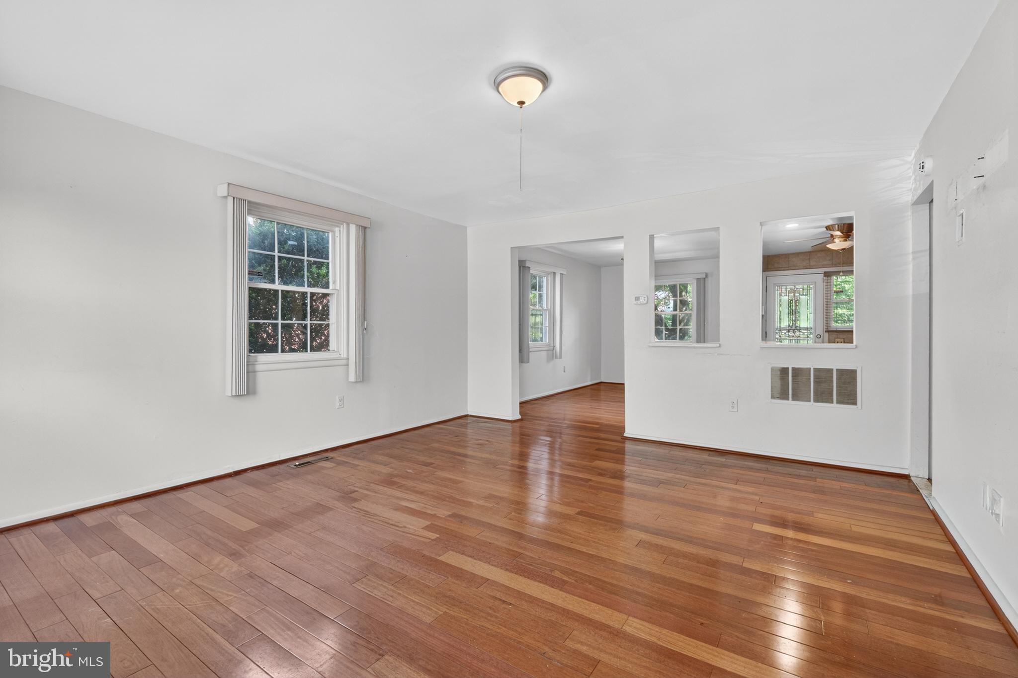 PELHAM WOOD - Residential