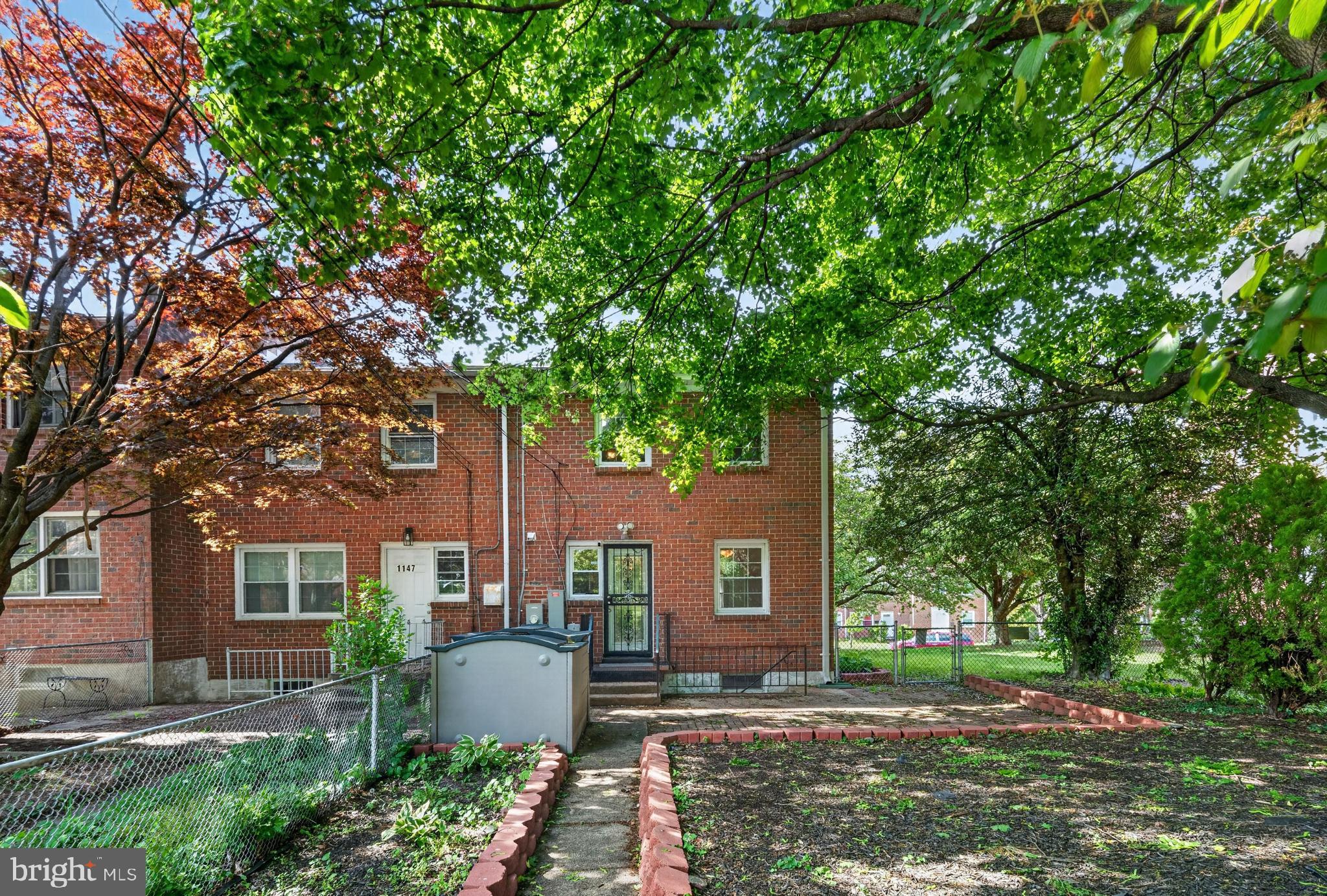 PELHAM WOOD - Residential