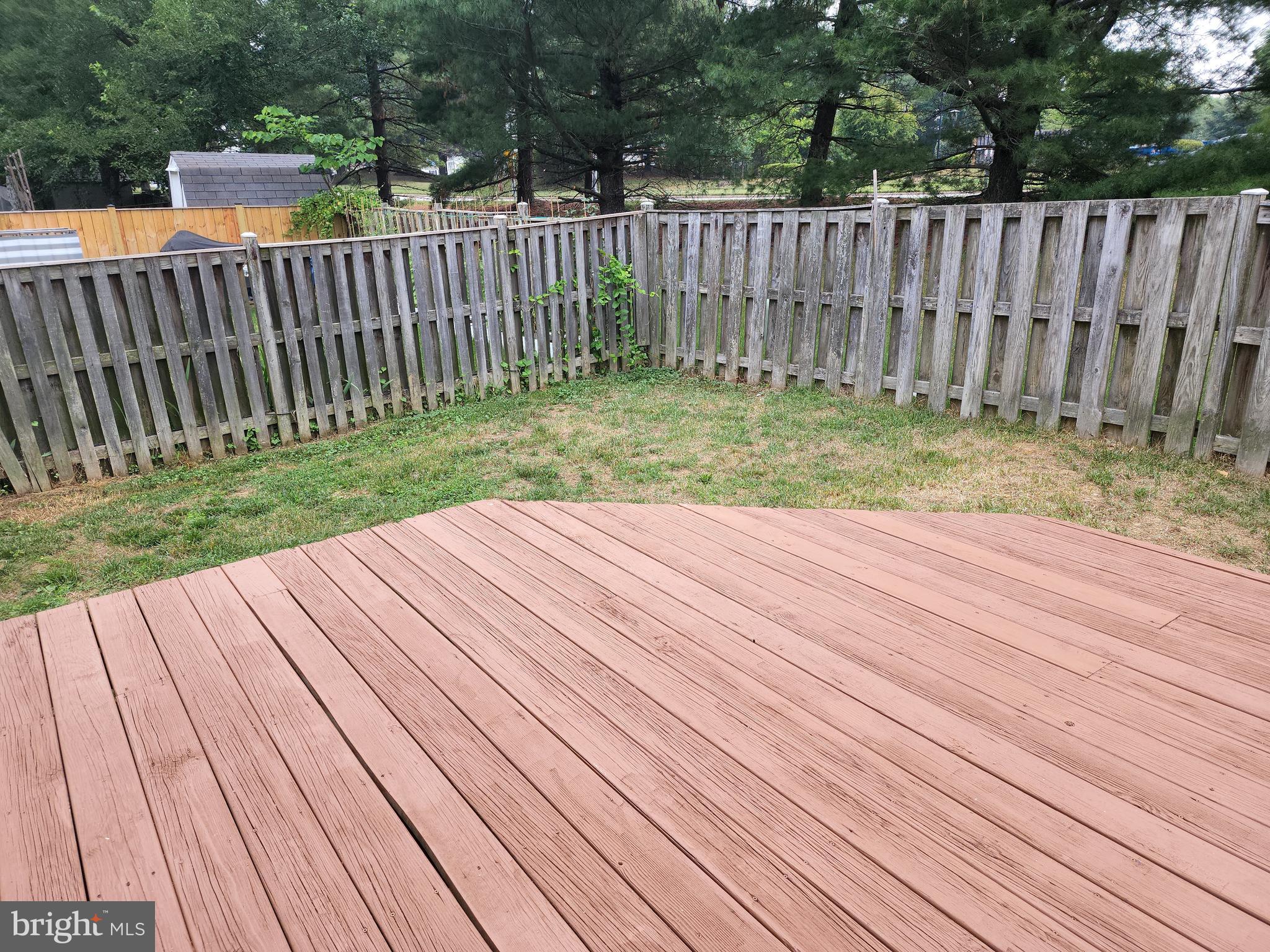 GUILFORD SQUARE - Residential