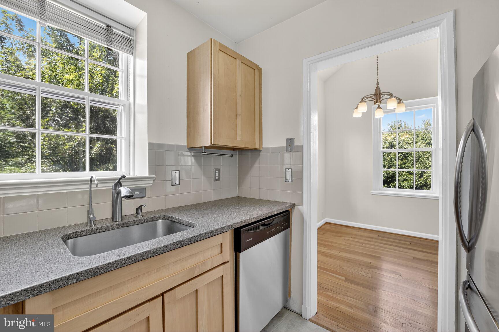 3530 39TH STREET NW E-653