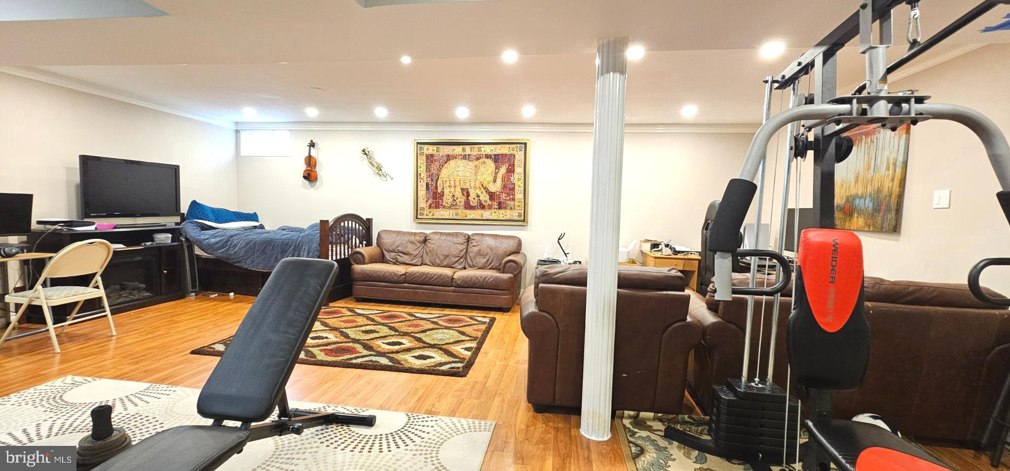 STARLIT PONDS - Residential Lease