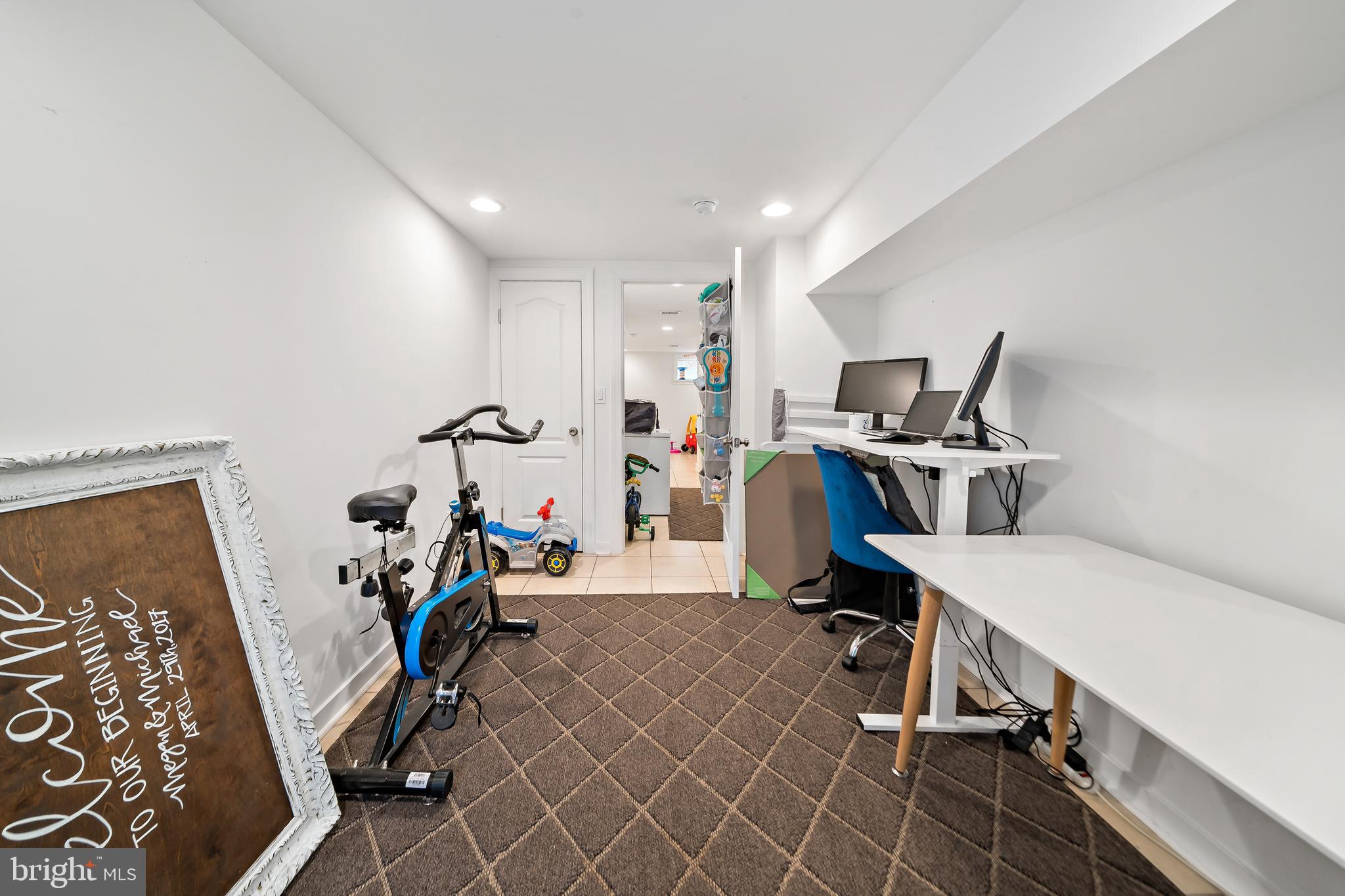 GRAYS FERRY - Residential Lease