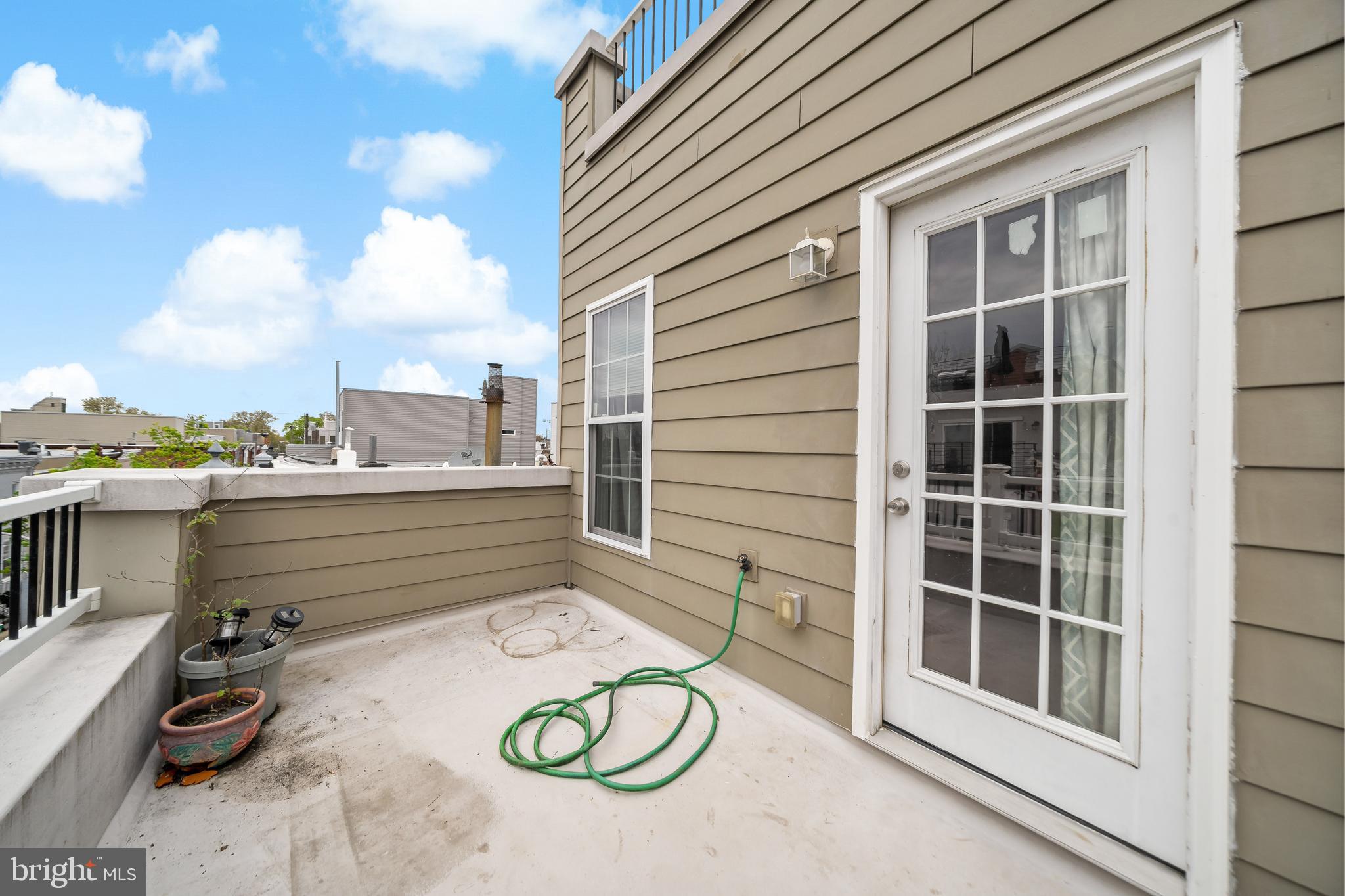 GRAYS FERRY - Residential Lease