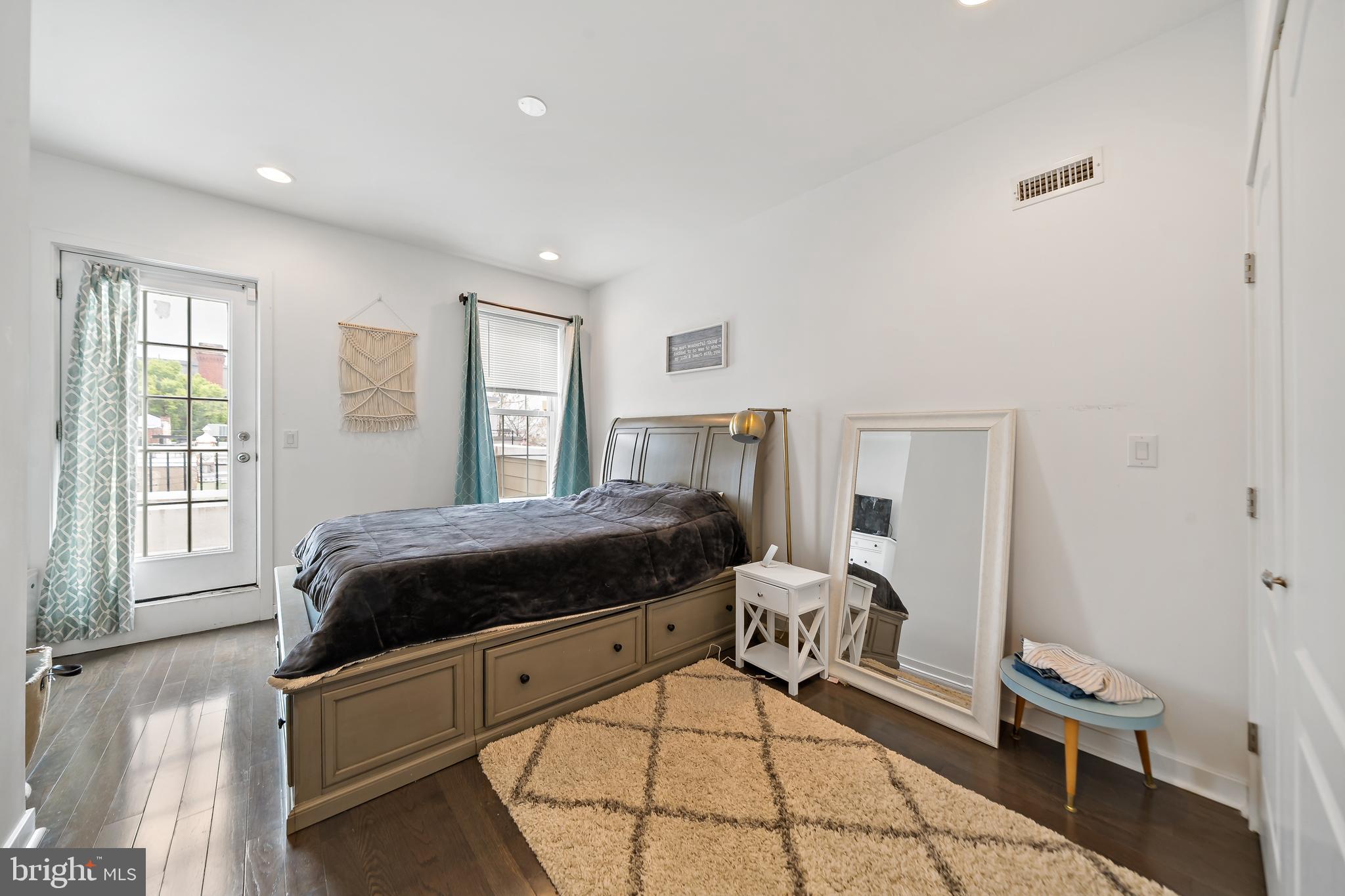 GRAYS FERRY - Residential Lease