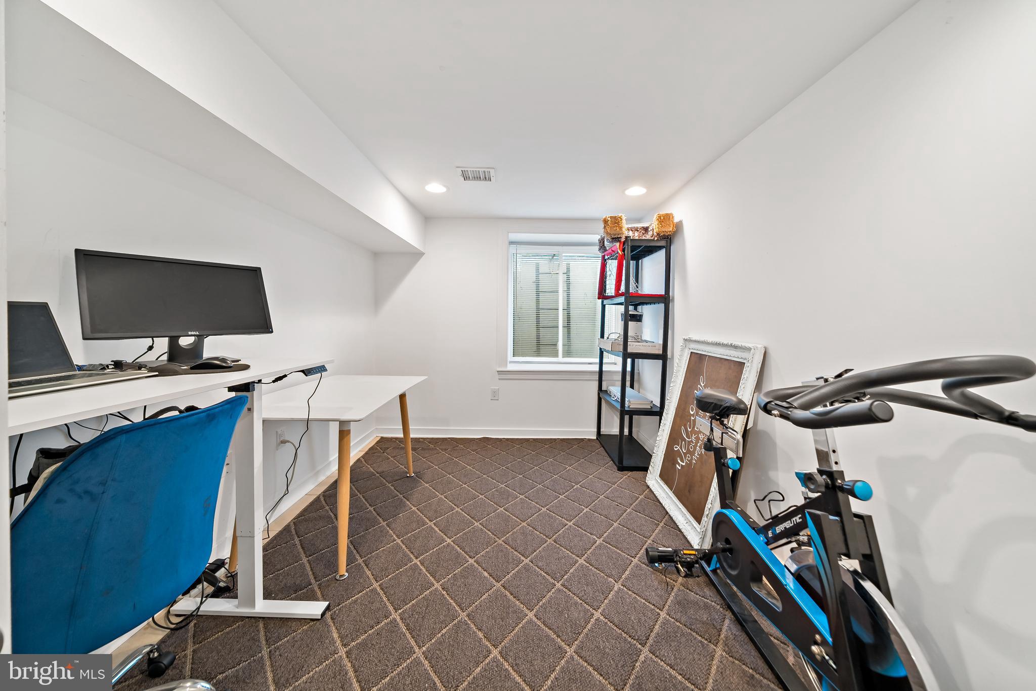 GRAYS FERRY - Residential Lease