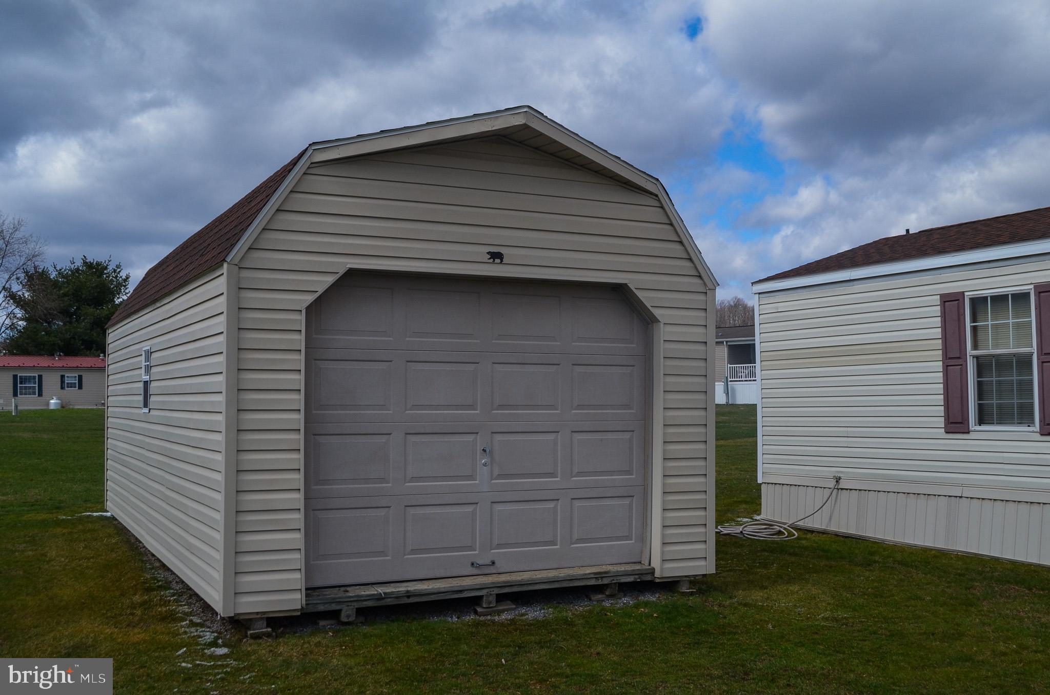 YORKANA MHP - Residential