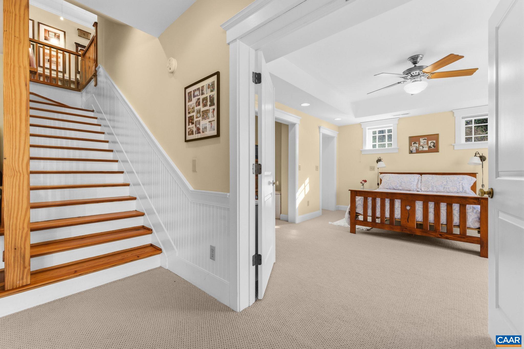 THE ROCKS - Residential