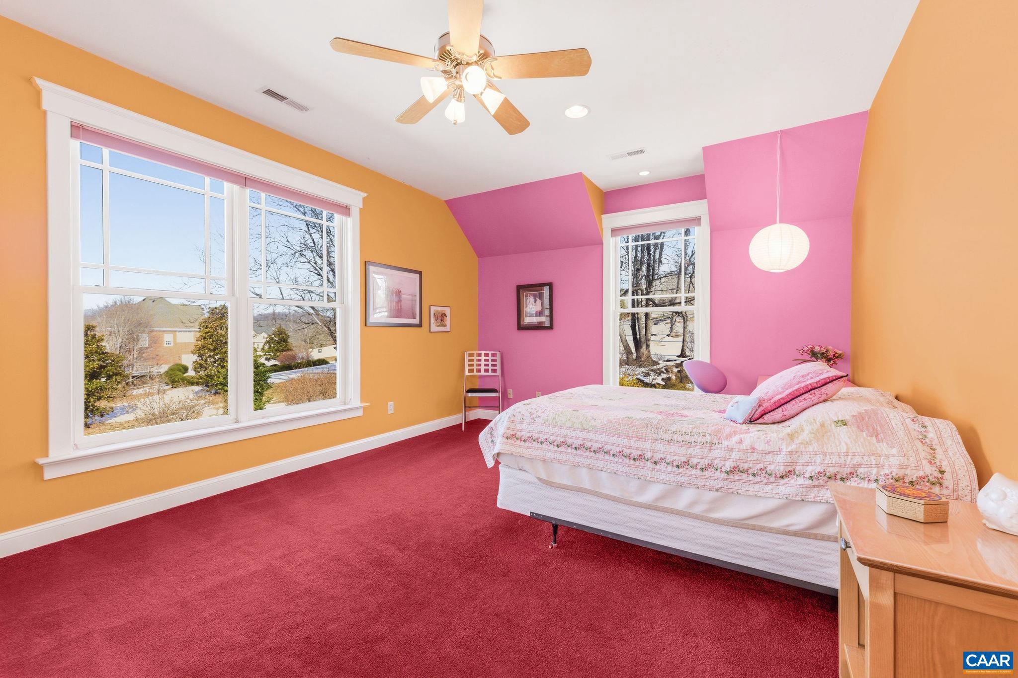 THE ROCKS - Residential