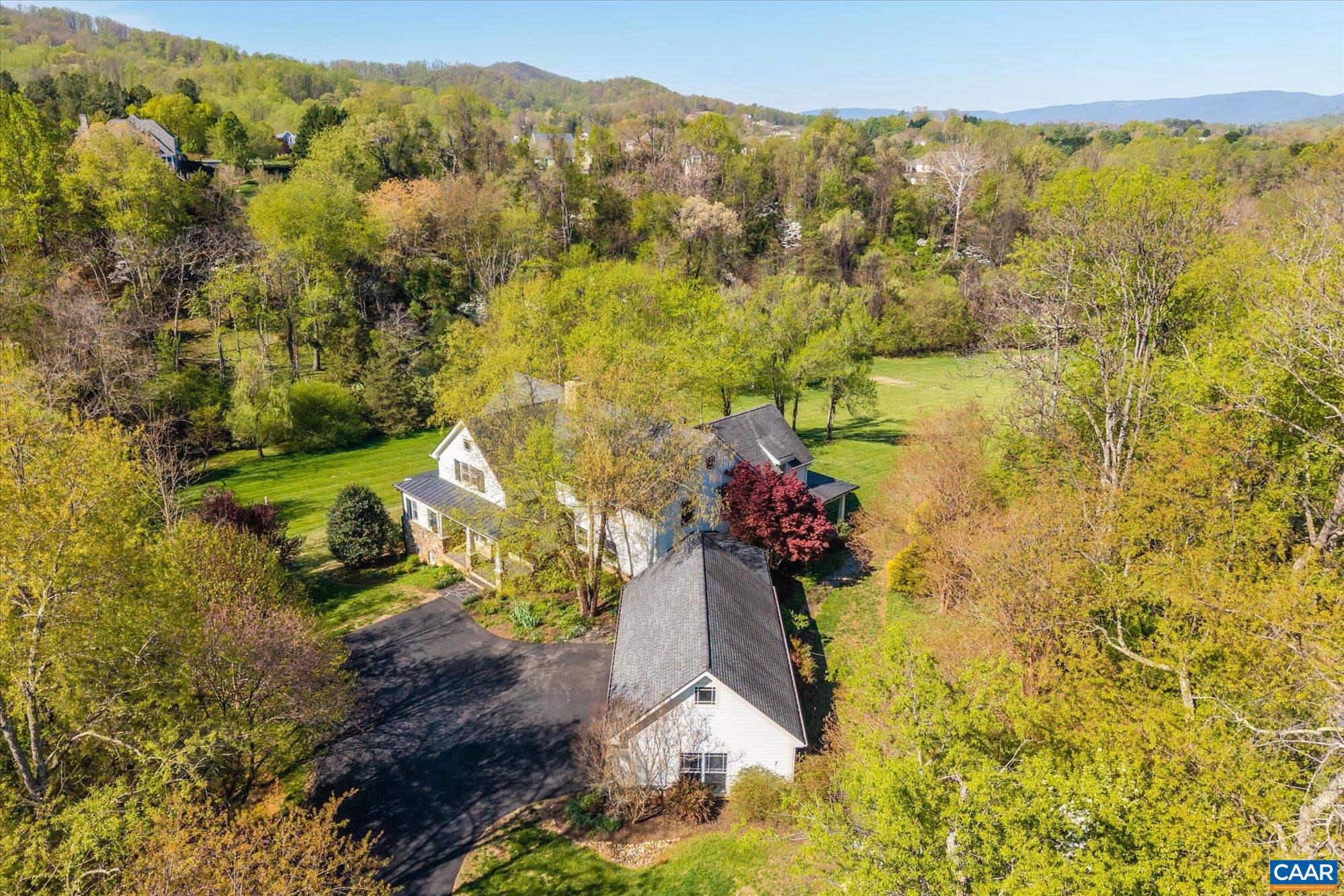 THE ROCKS - Residential