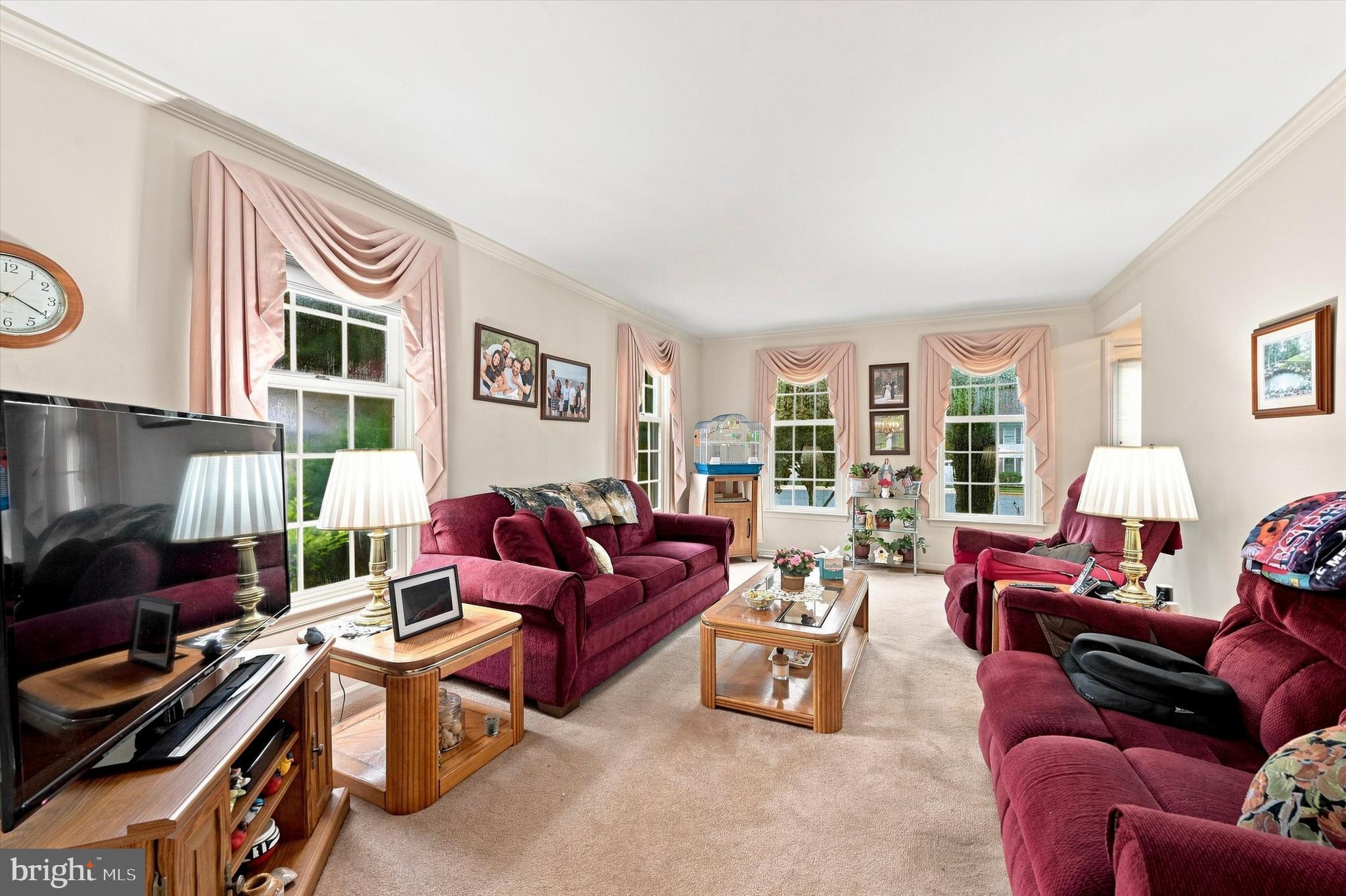 4 MOSS COURT