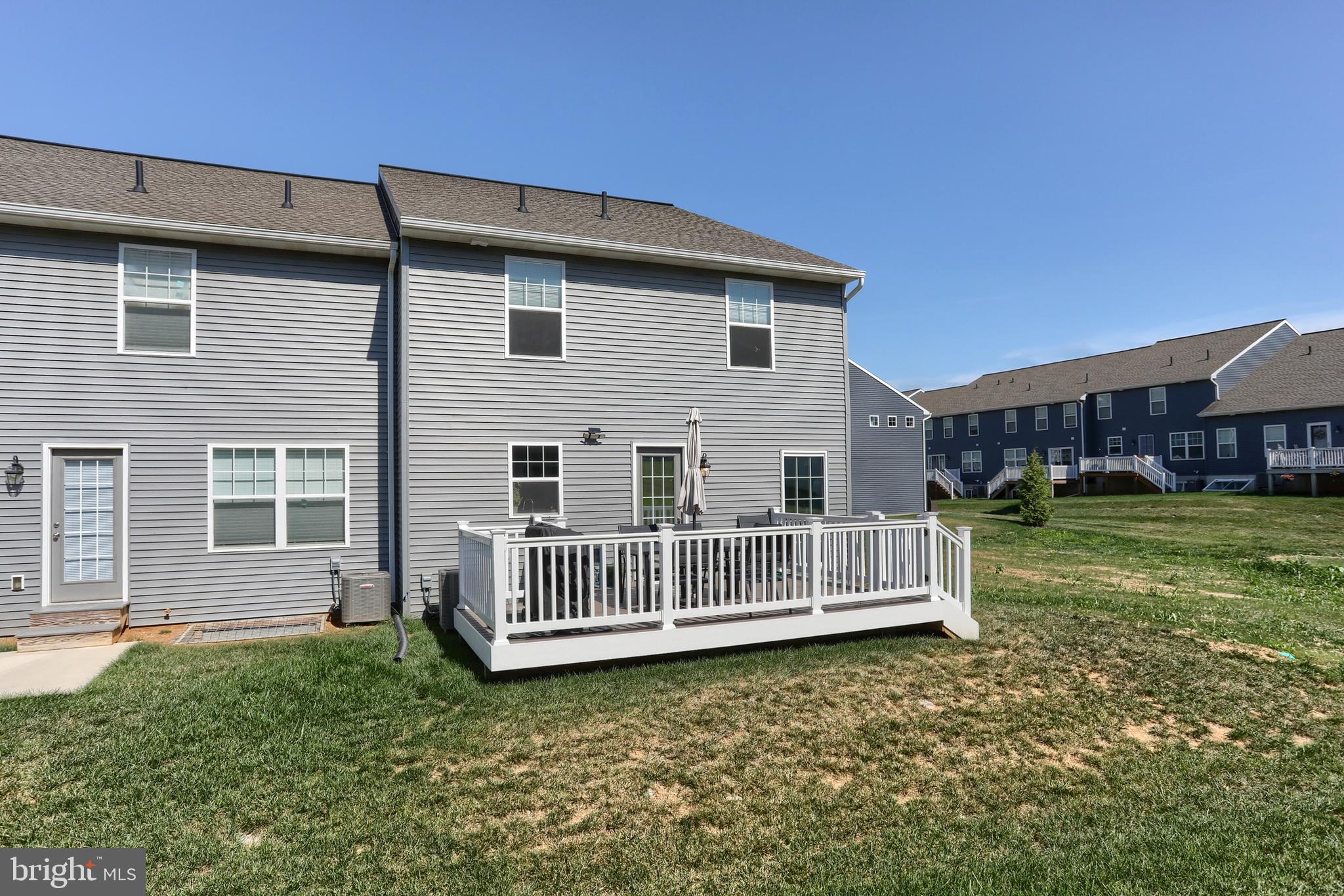 MAYAPPLE WOODS - Residential