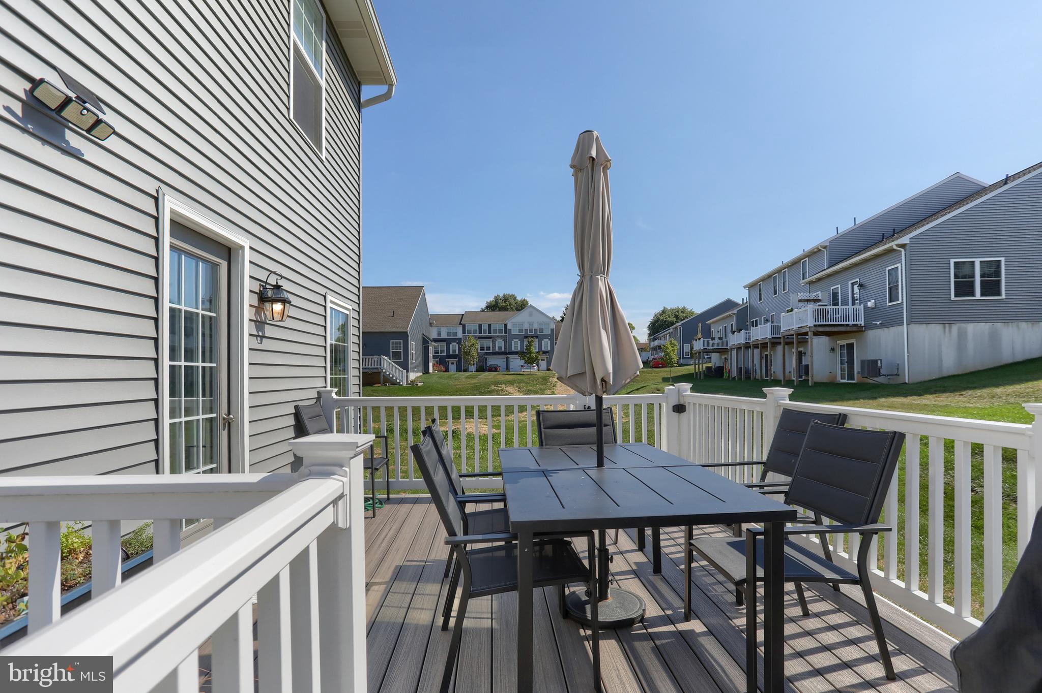 MAYAPPLE WOODS - Residential