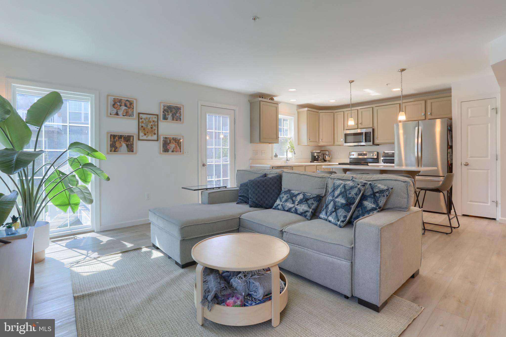 MAYAPPLE WOODS - Residential