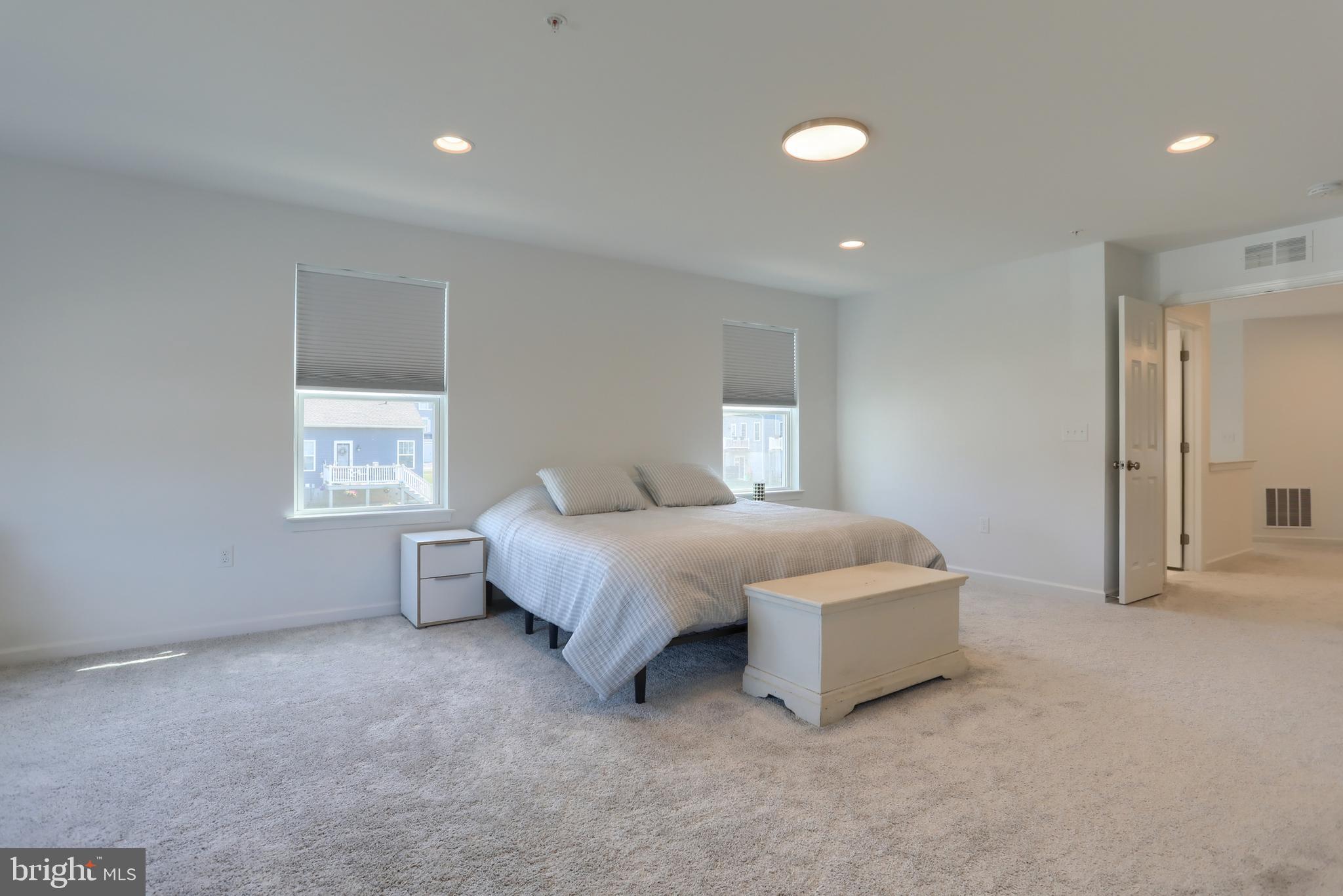 MAYAPPLE WOODS - Residential