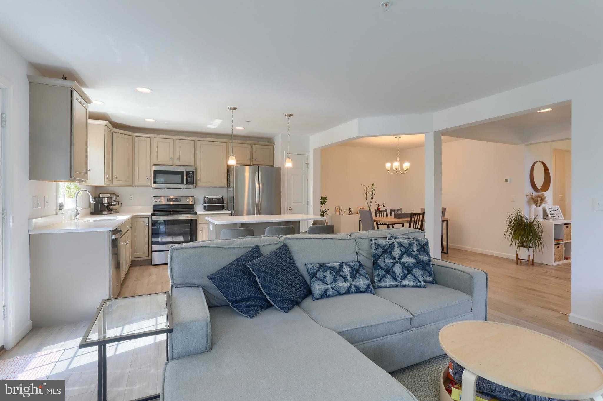 MAYAPPLE WOODS - Residential