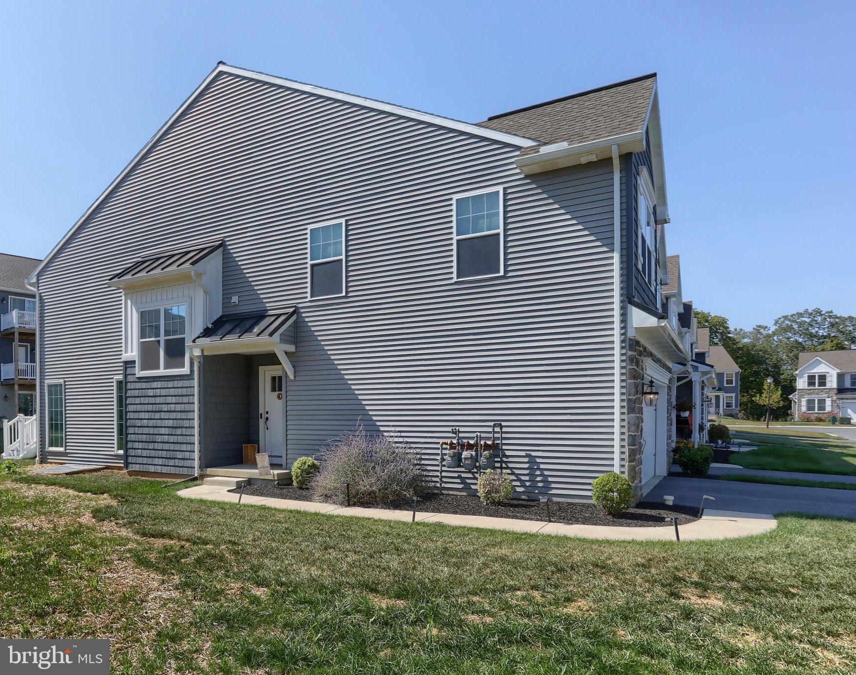 86 BEECH TREE COURT