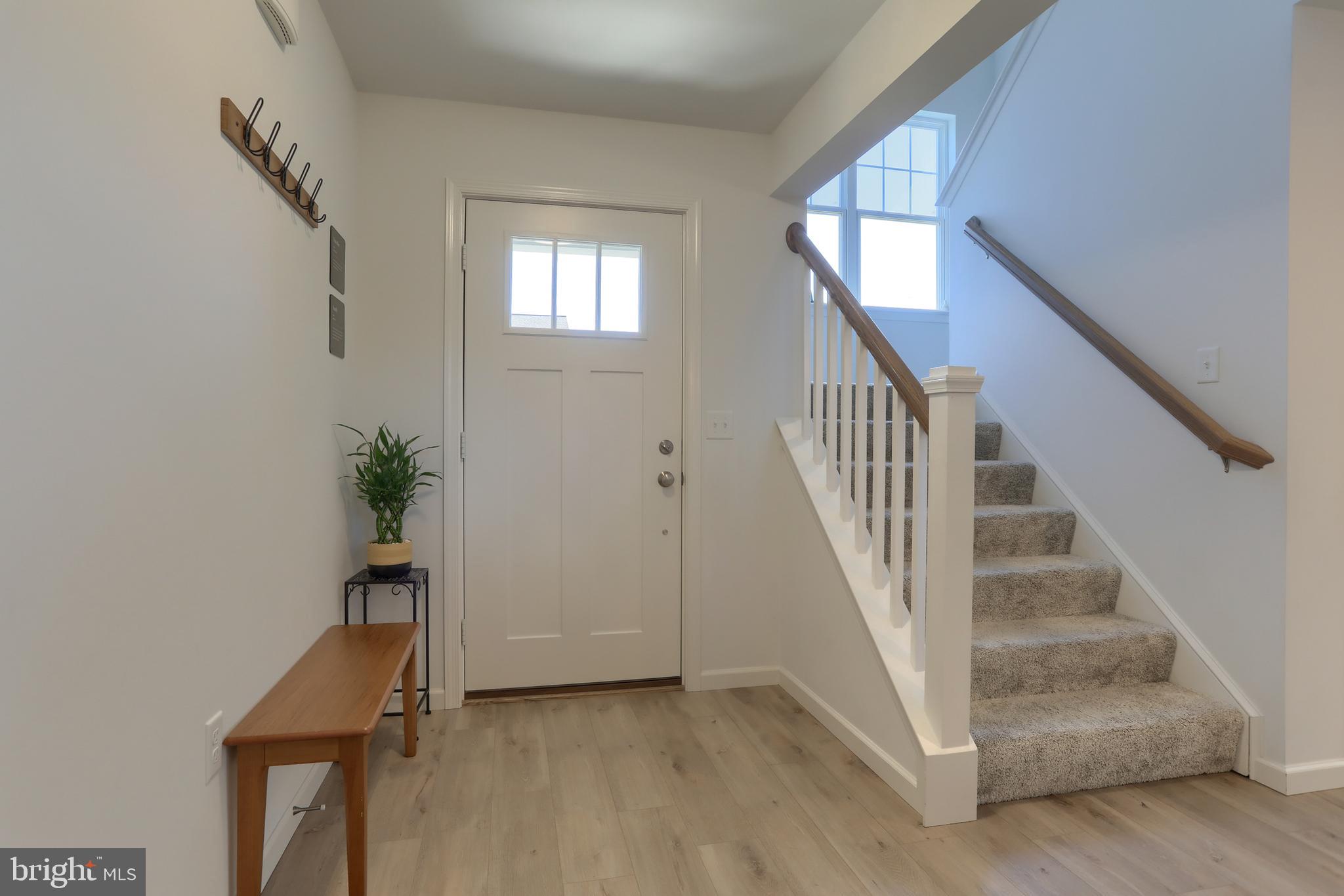 MAYAPPLE WOODS - Residential