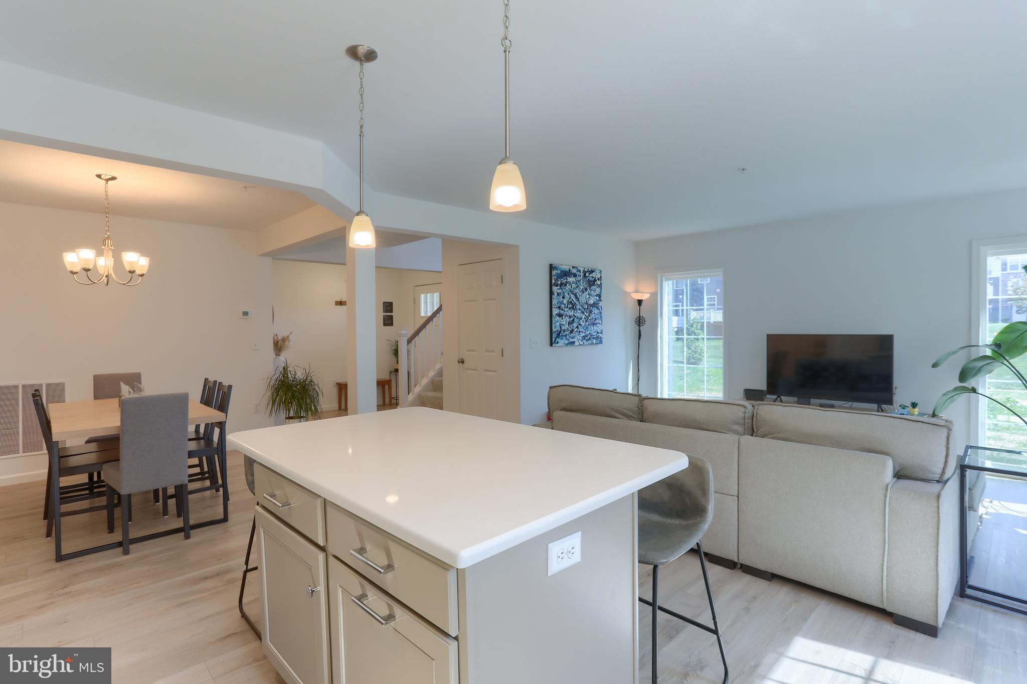 MAYAPPLE WOODS - Residential