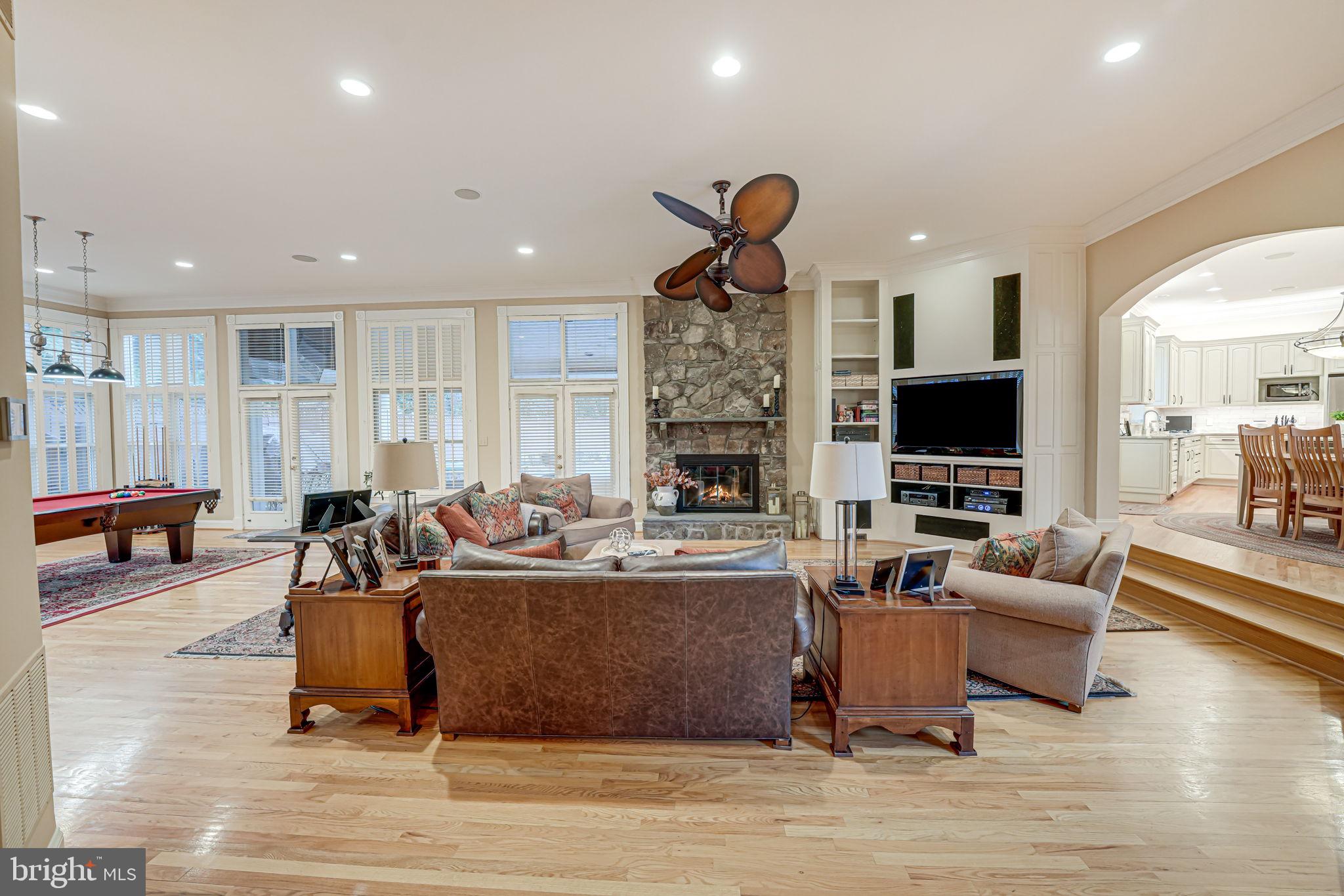 AIRSTON AT FOX MILL - Residential