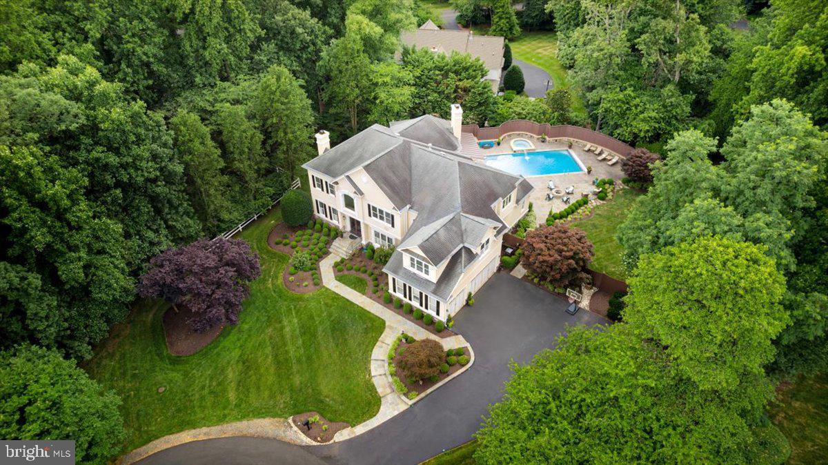 AIRSTON AT FOX MILL - Residential