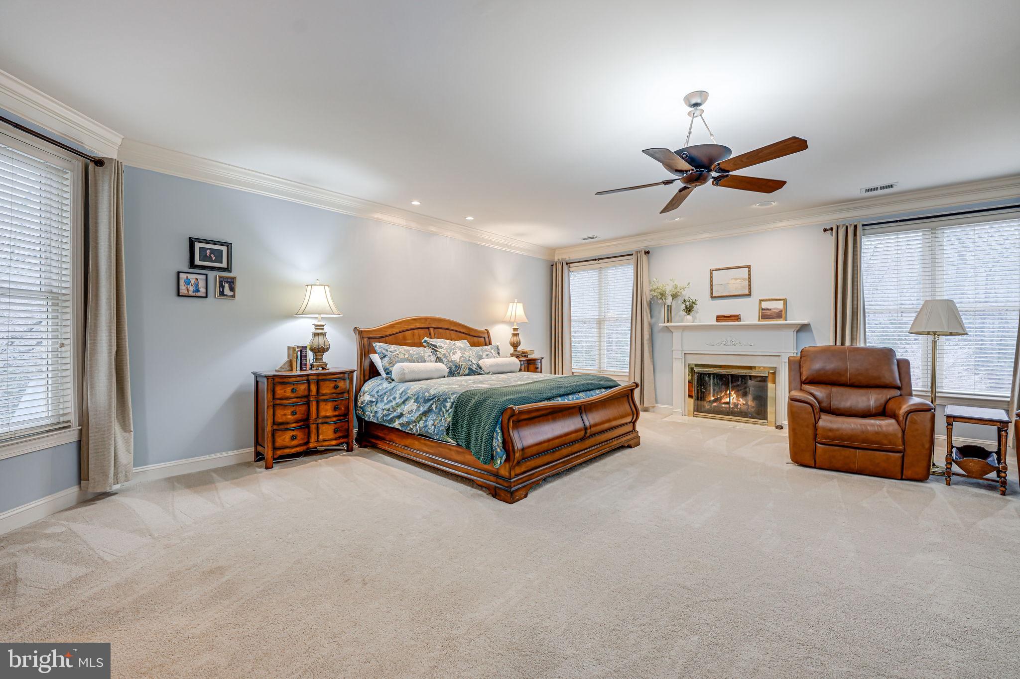 AIRSTON AT FOX MILL - Residential