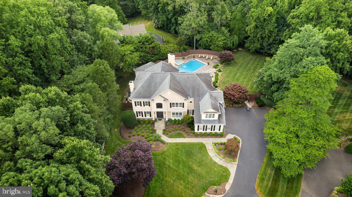 AIRSTON AT FOX MILL - Residential