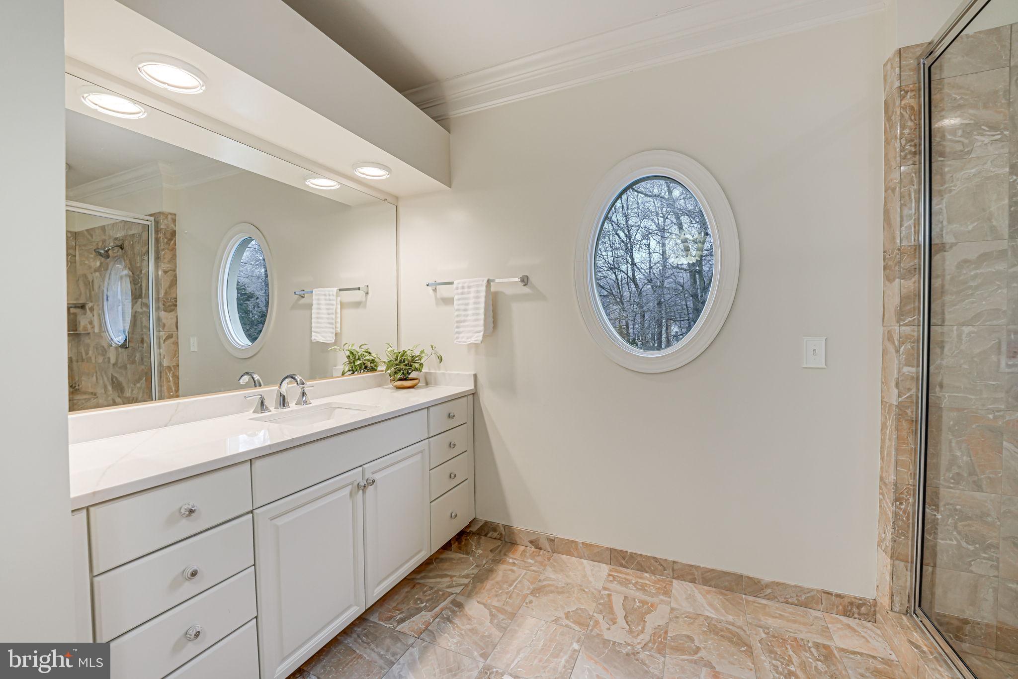 AIRSTON AT FOX MILL - Residential