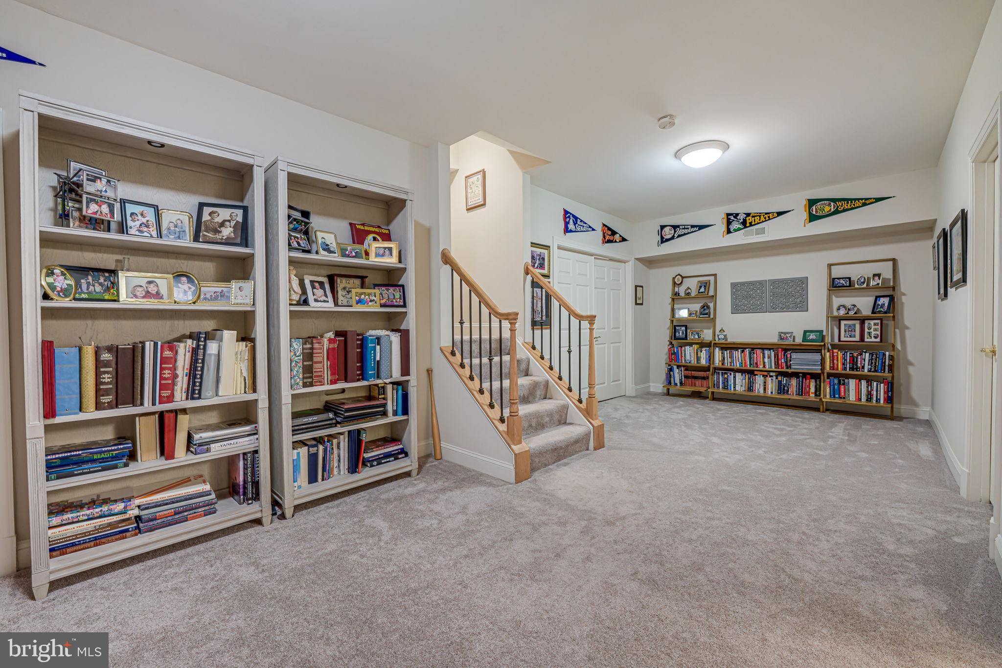 AIRSTON AT FOX MILL - Residential