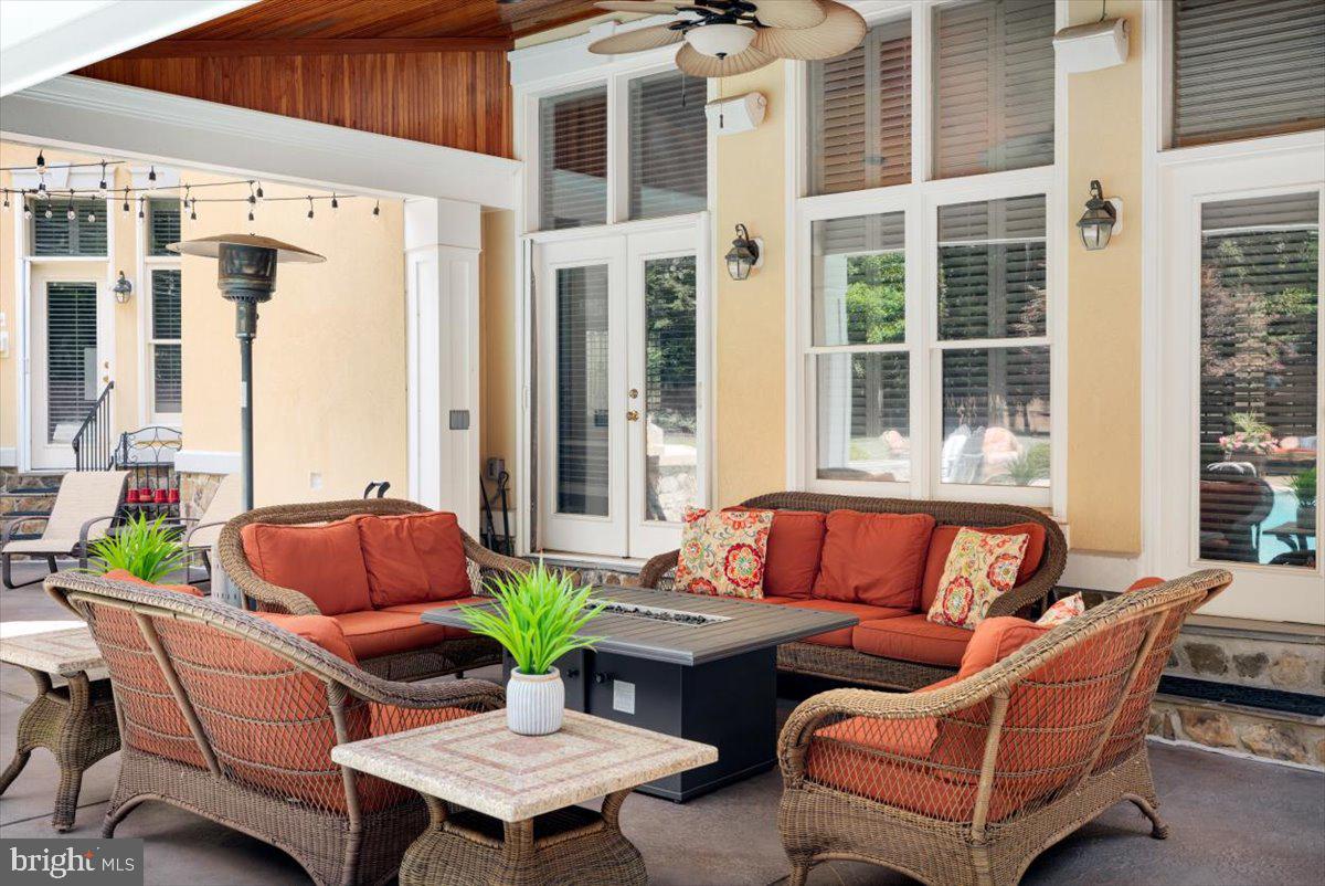 AIRSTON AT FOX MILL - Residential