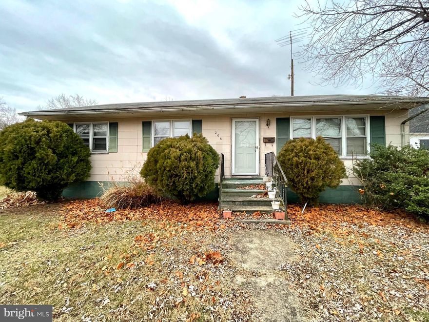 IMPROVED PRICE ! Welcome Home!This country charmer is sure to catch your eye, making its' debut for the first time. This home features 3 bedrooms, 1 full bath, and storage shed on an ample yard. Located in a quaint area of town just off the main street.  40 mins from the Bay Bridge and 20 mins from Delaware, talk about location. This affordable home  has so much character and great curb appeal , just awaiting your graceful touch.
Seller has an adjacent lot included for sale , 120 Denton Road ,  Tax ID #0605019621, .56 acre.