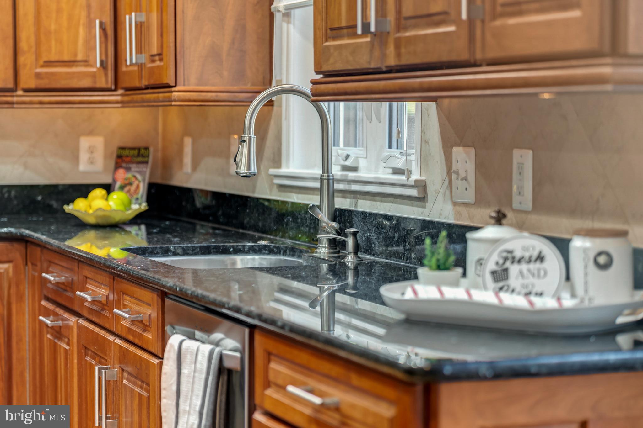 ROBIN GLEN - Residential