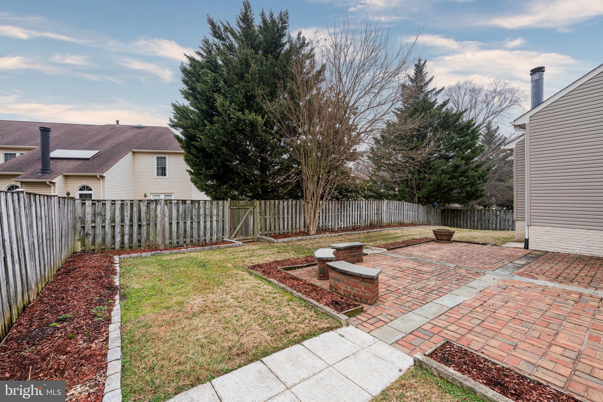 ROBIN GLEN - Residential