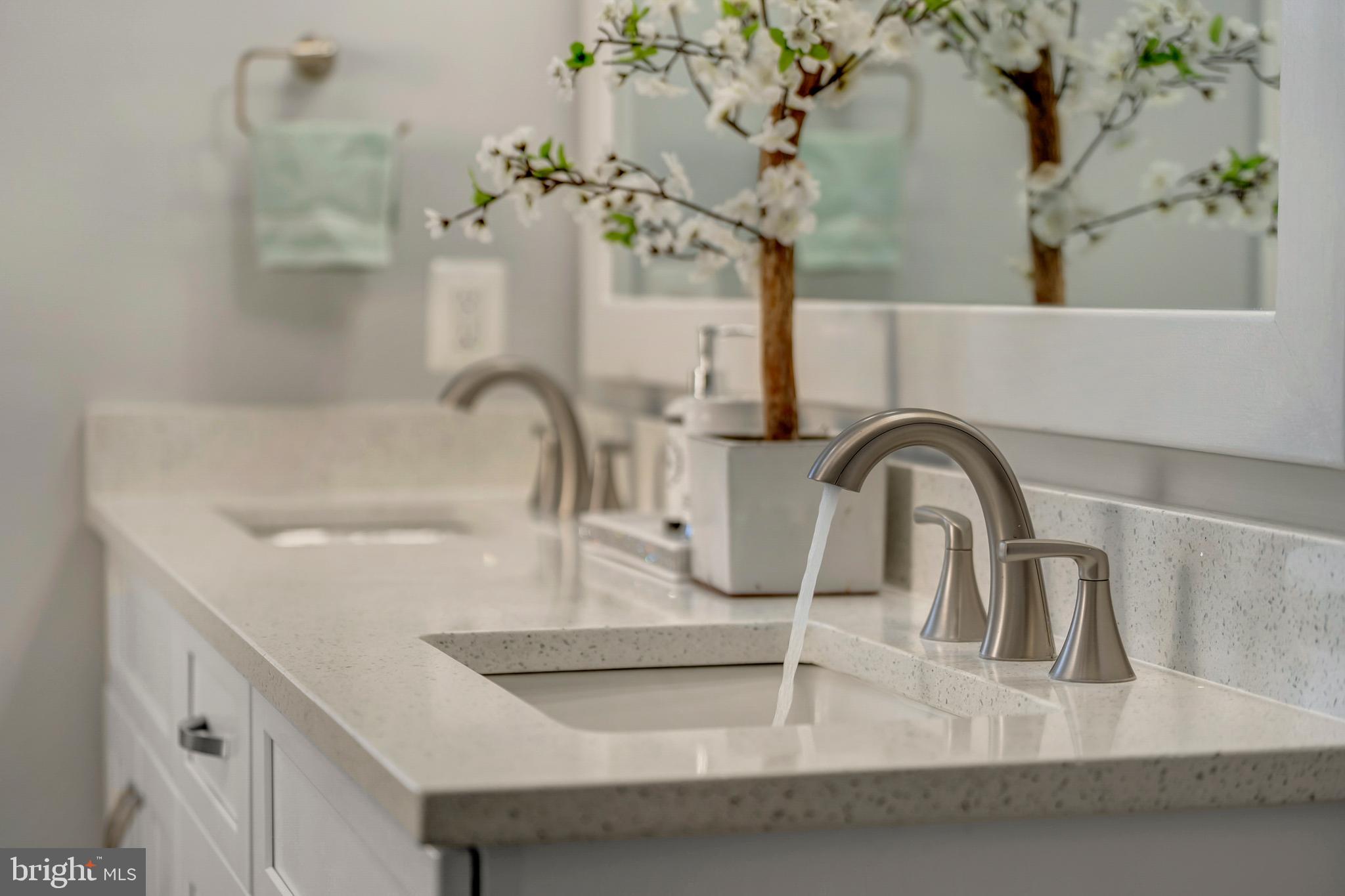 ROBIN GLEN - Residential