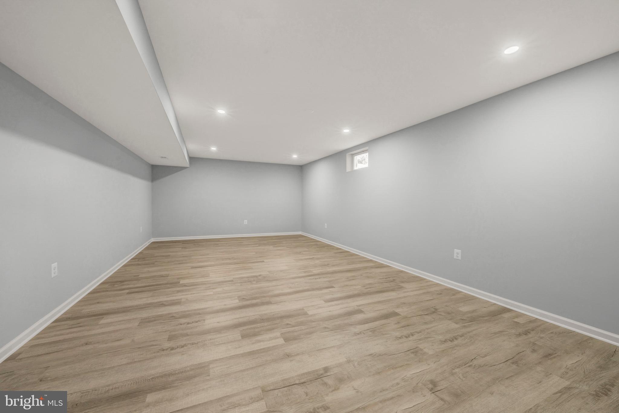 ROBIN GLEN - Residential