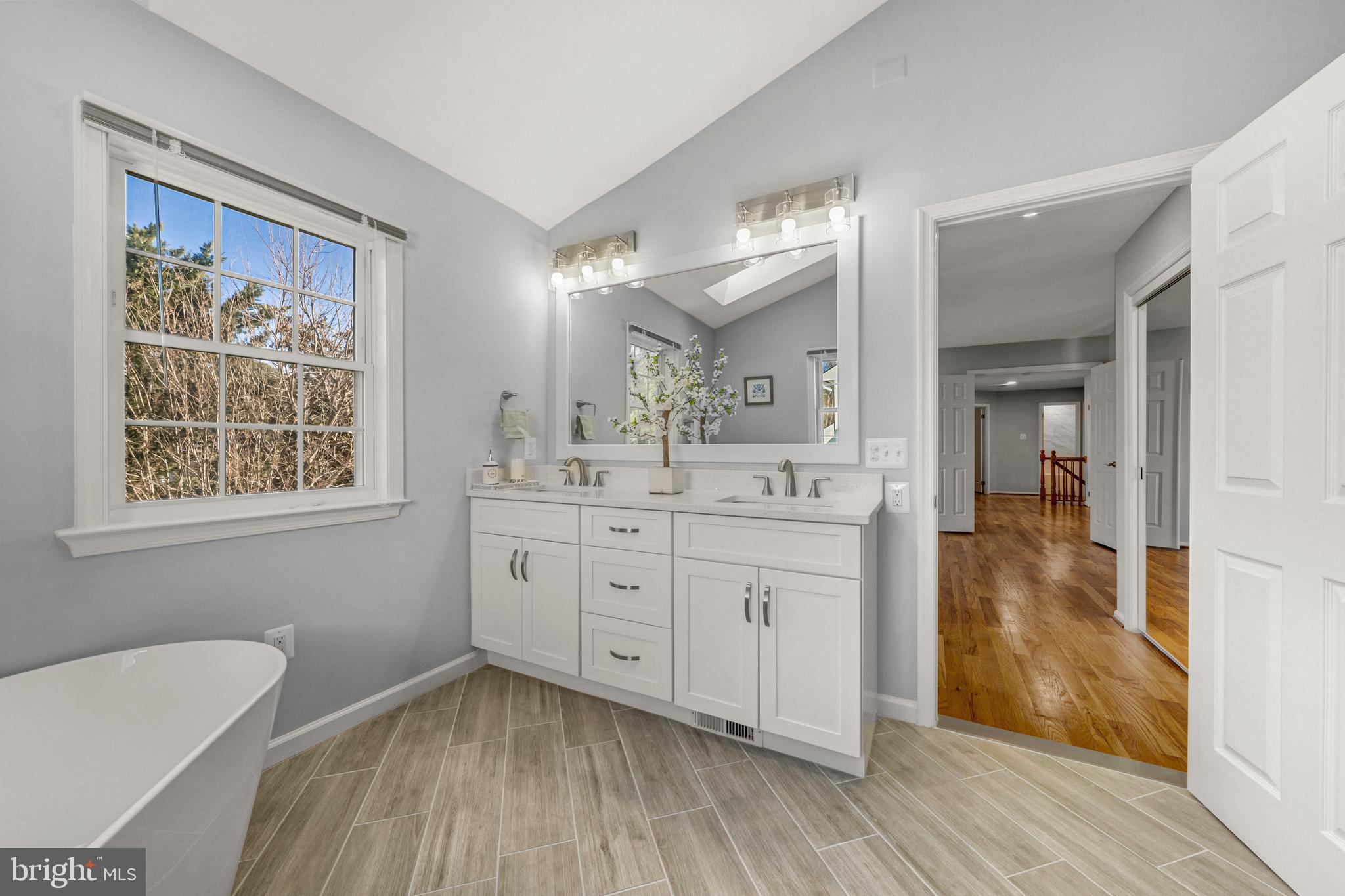 ROBIN GLEN - Residential