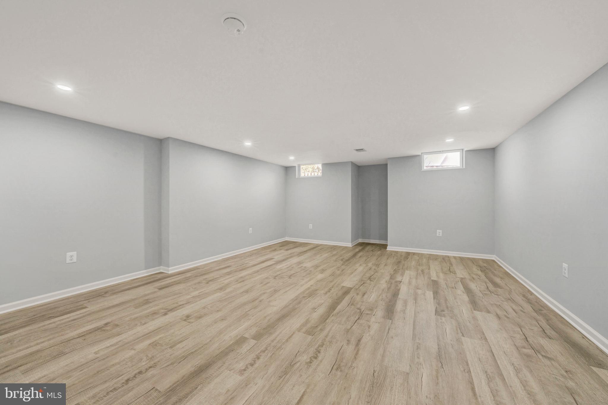 ROBIN GLEN - Residential