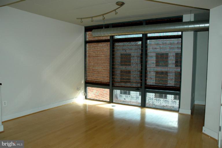 CONDOS AT CARLYLE SQUARE - Residential Lease